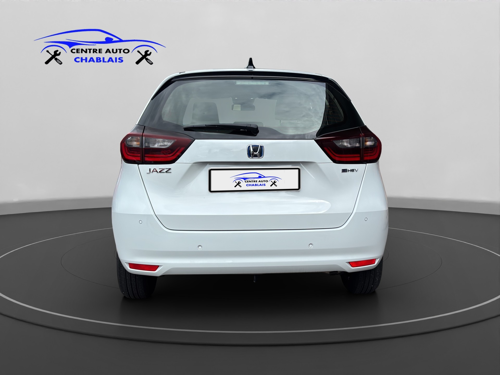 HONDA Jazz 1.5i-MMD Elegance E-CVT-image-2