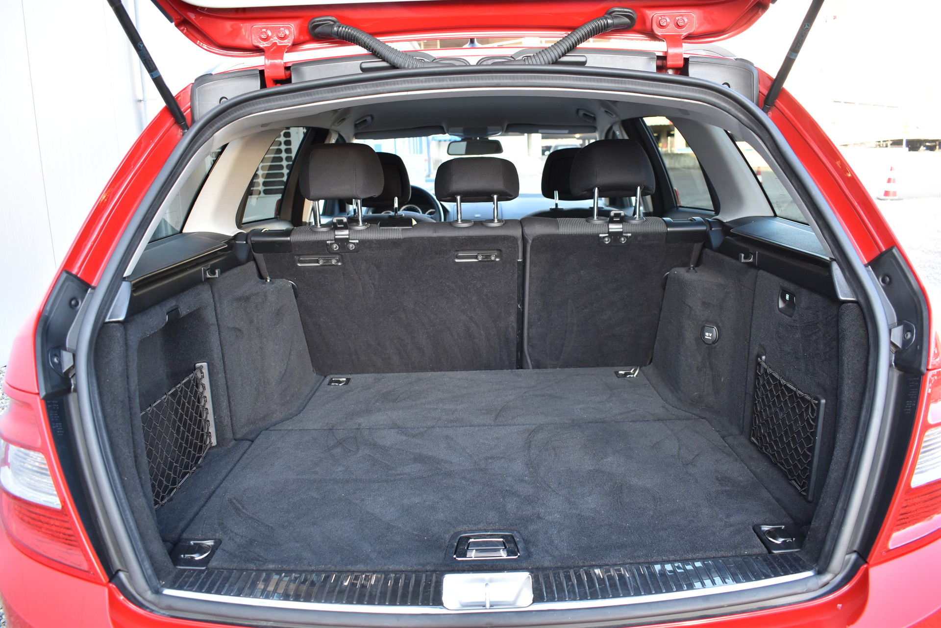 MERCEDES-BENZ C 220 CDI BlueEfficiency Automatic-image-7