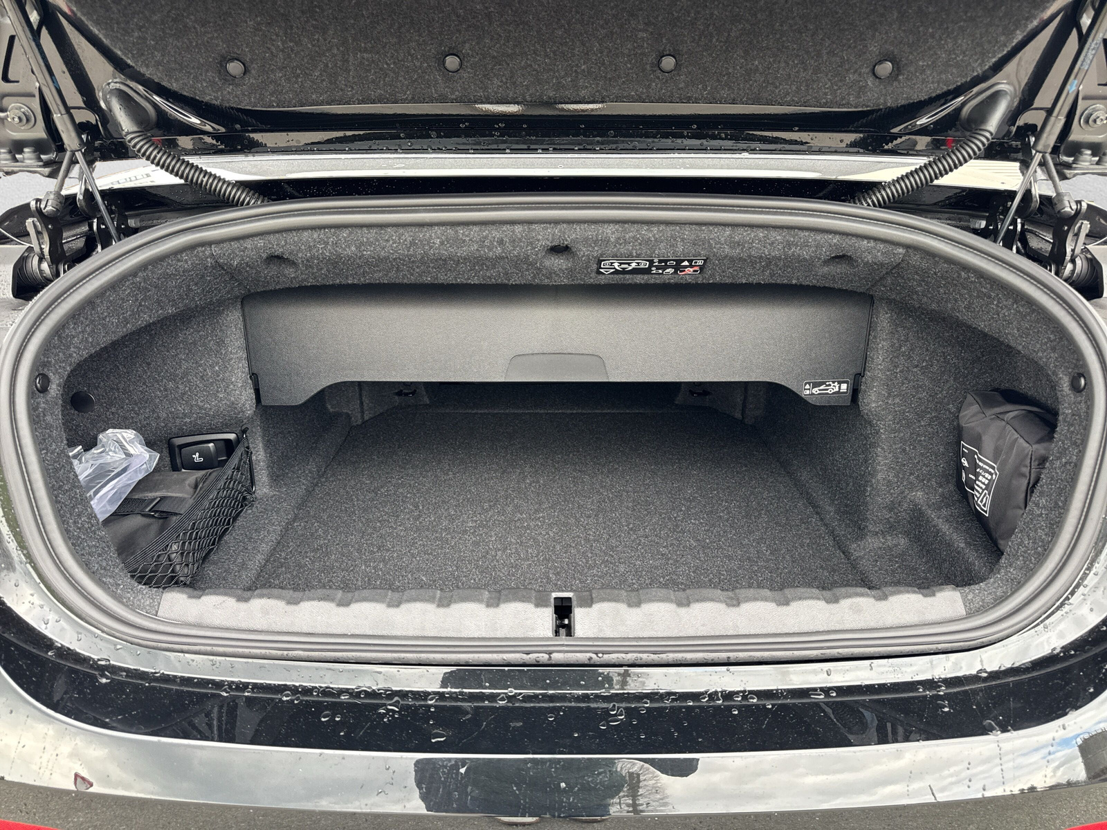 BMW M440i xDrive 48V Cabriolet Steptronic-image-9