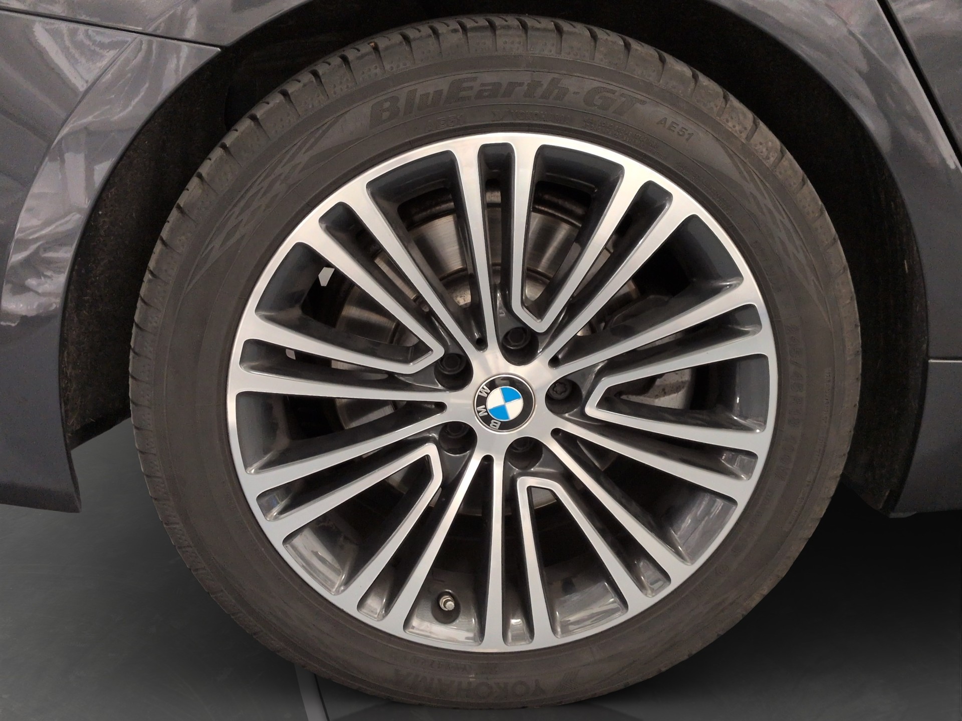 BMW 520d xDrive Touring Sport Line Steptronic-image-25