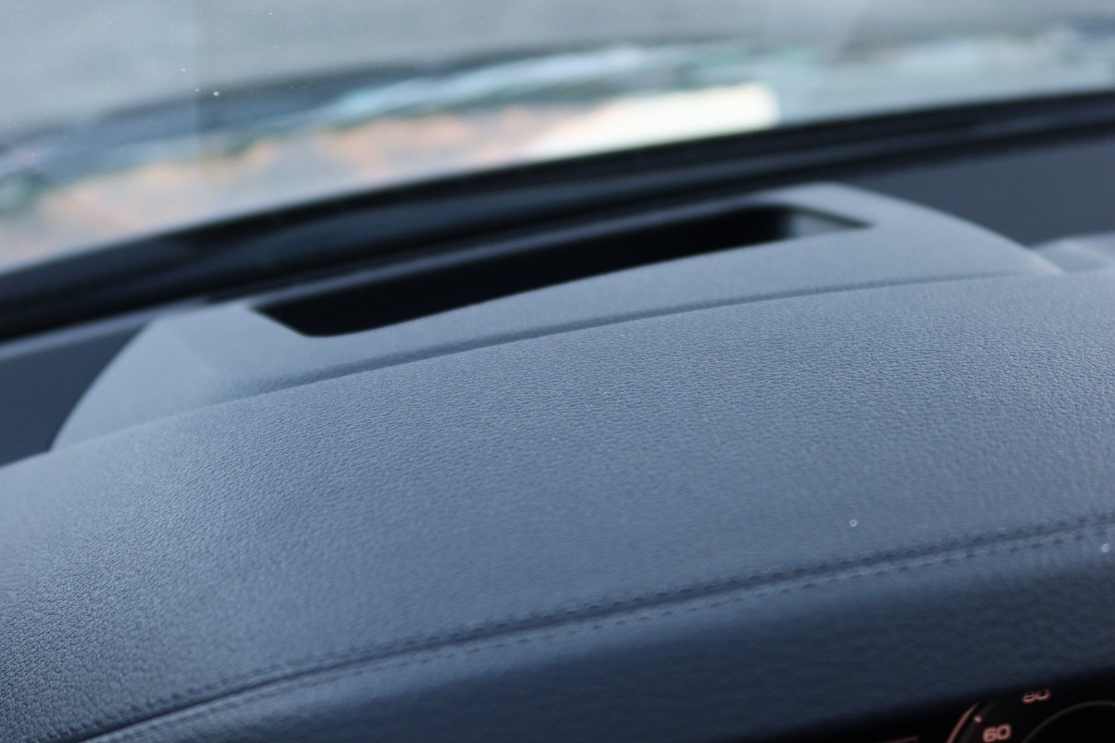 AUDI A8 55 L TFSI quattro tiptronic-image-22