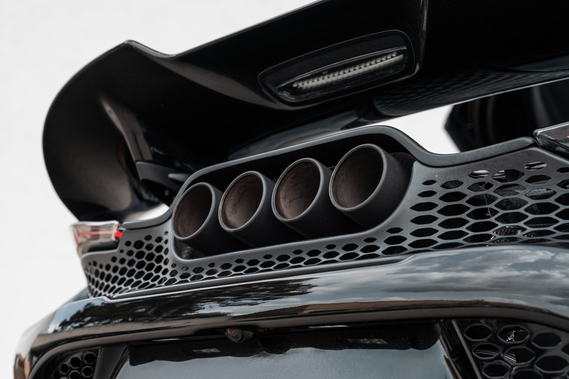 McLAREN 765 LT Coupé-image-9