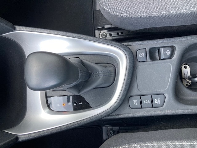 TOYOTA Yaris Cross 1.5 Trend e-CVT-image-13