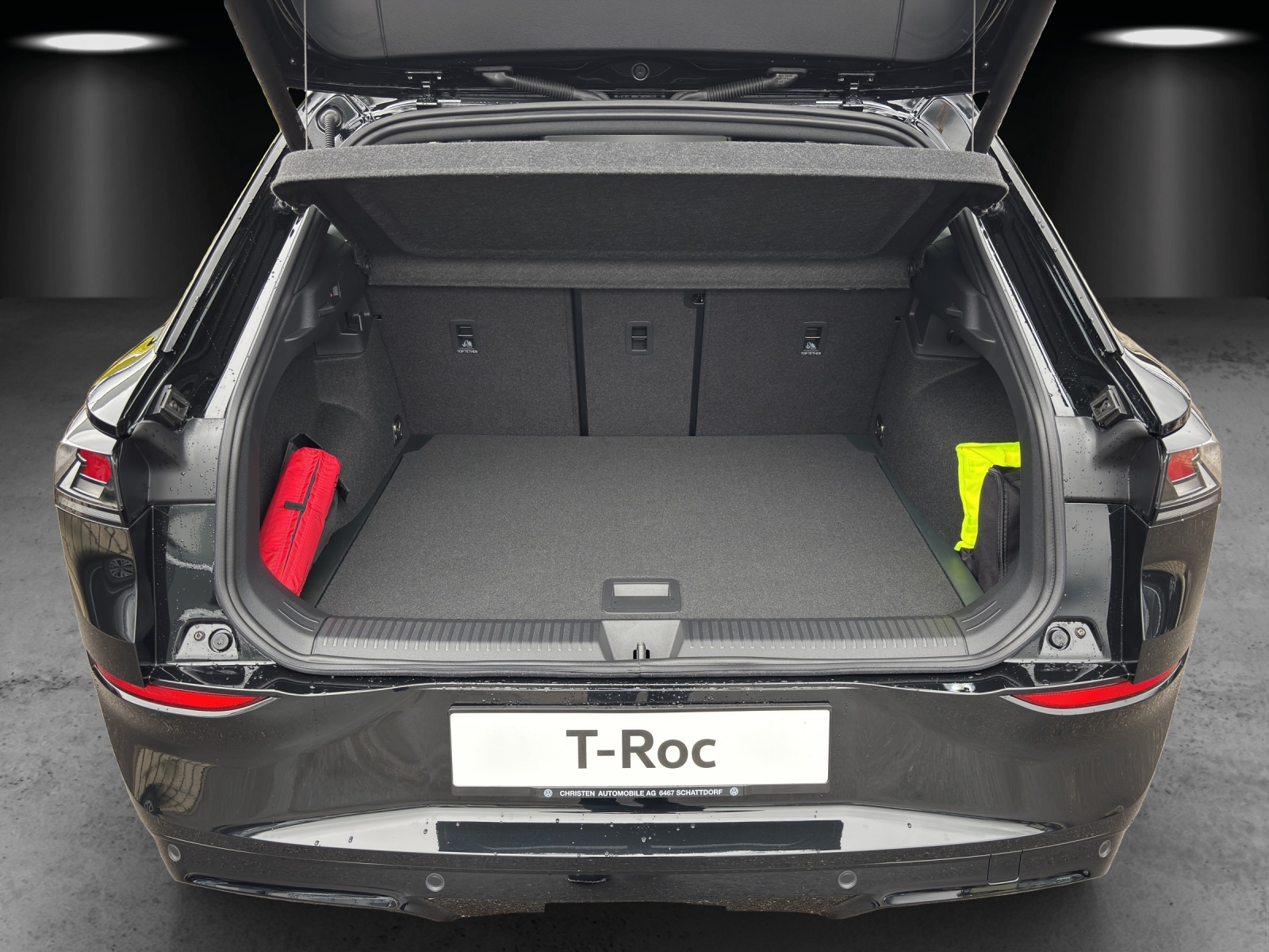VW T-Roc 1.5 eTSI mHEV R-Line DSG-image-6