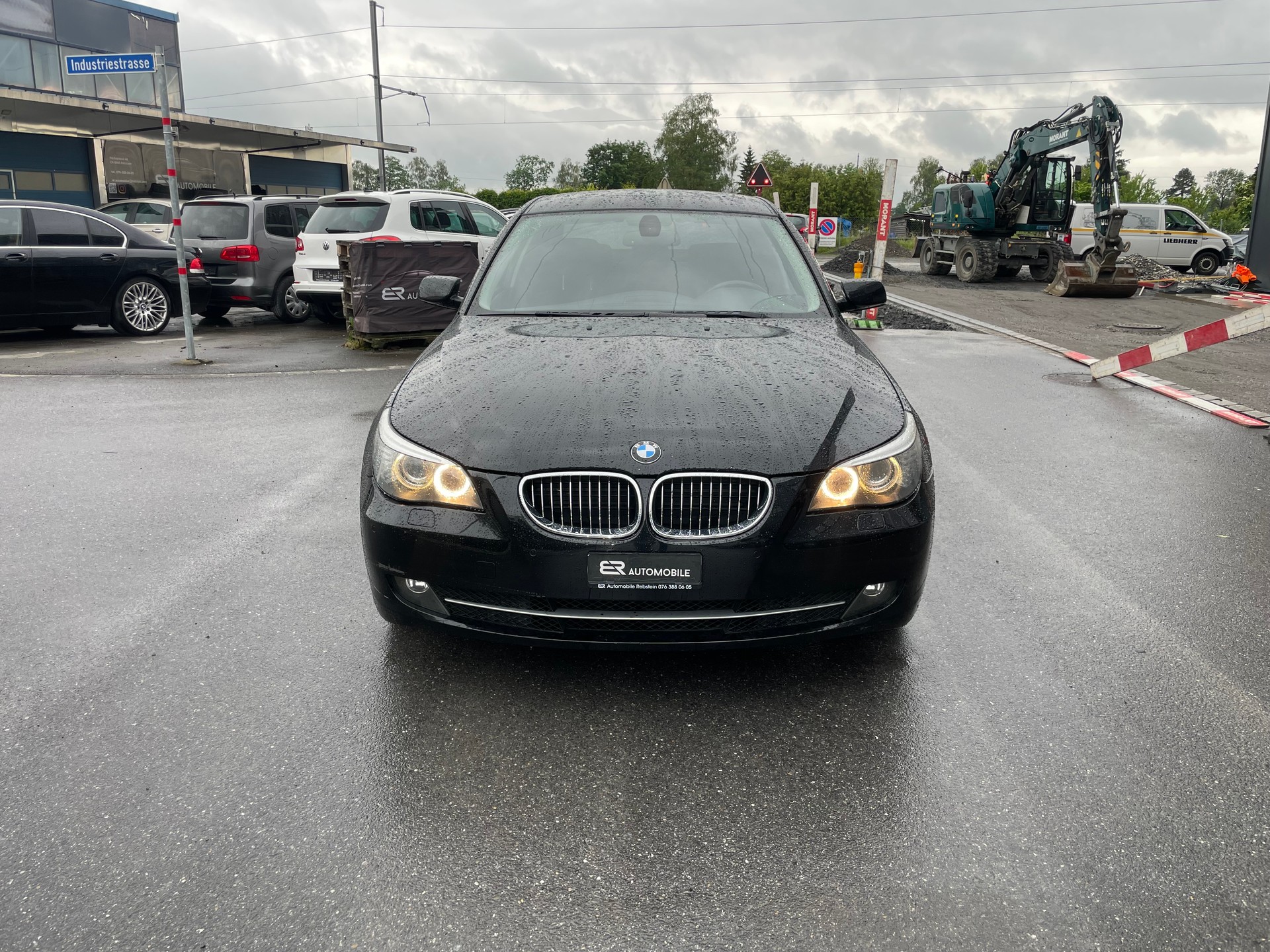 BMW 523i Steptronic-image-2