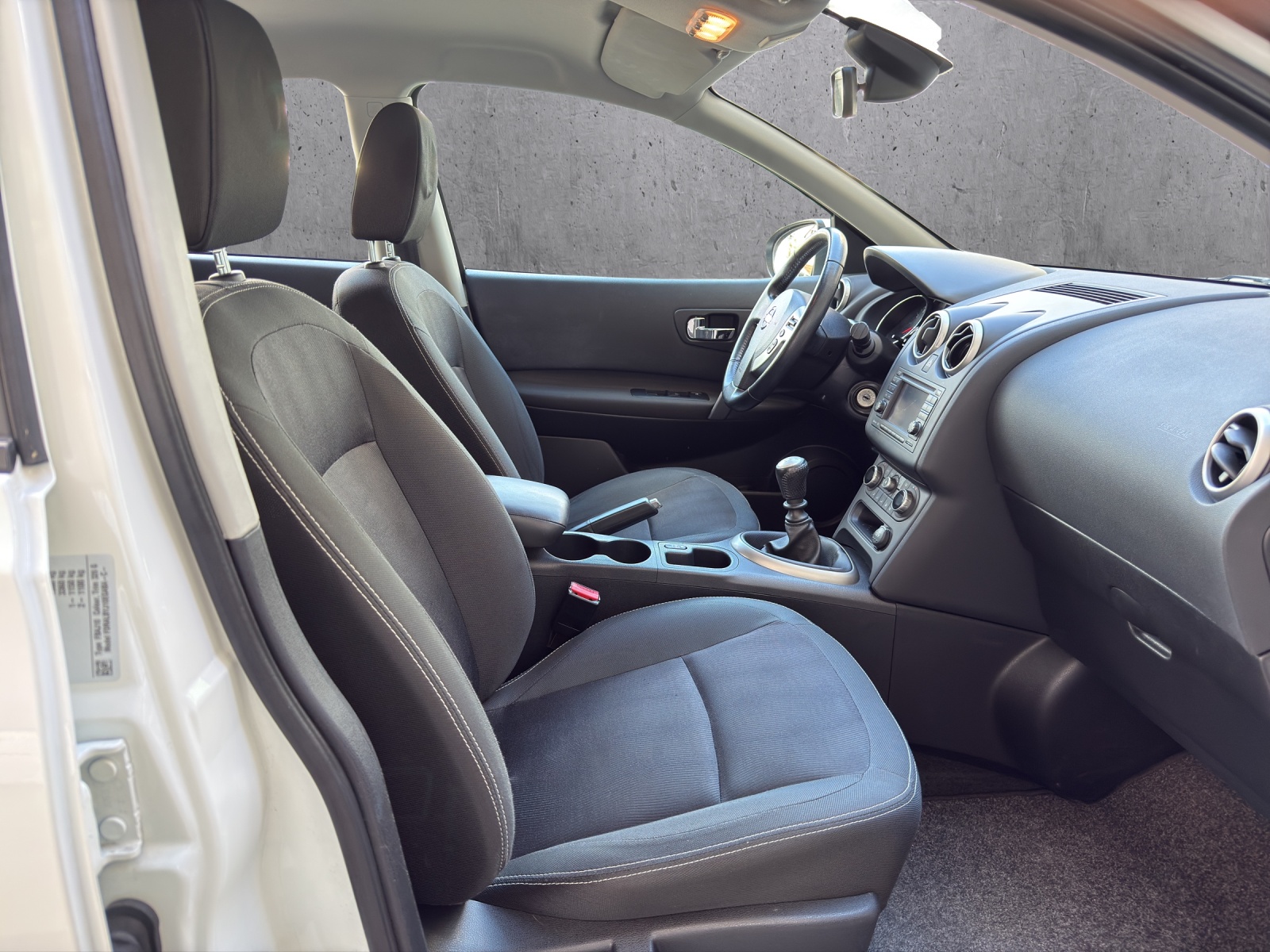NISSAN Qashqai 2.0 i-Way-image-14