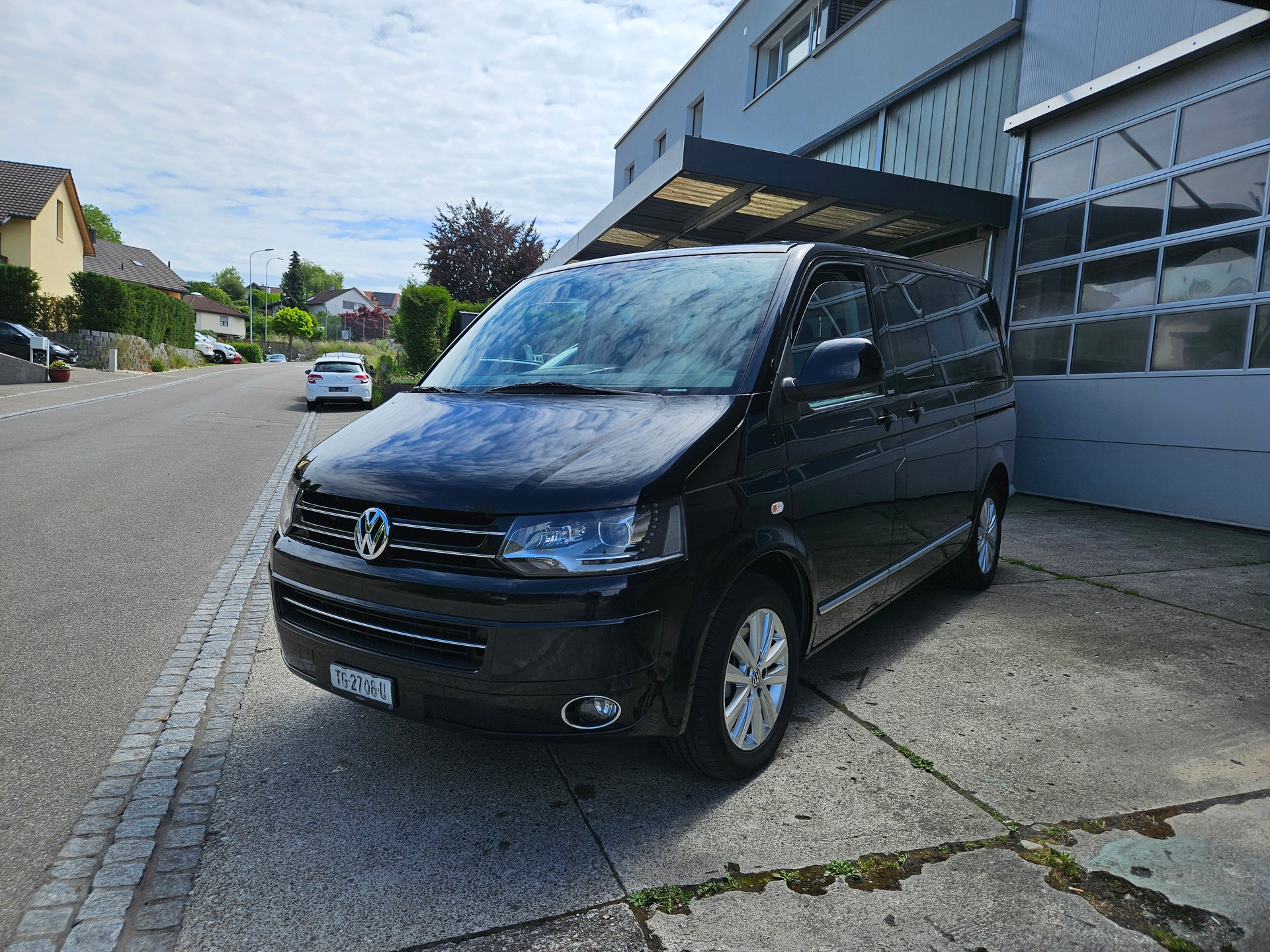 VW T5 Multivan 2.0 TSI Match Comfortline DSG-image-1