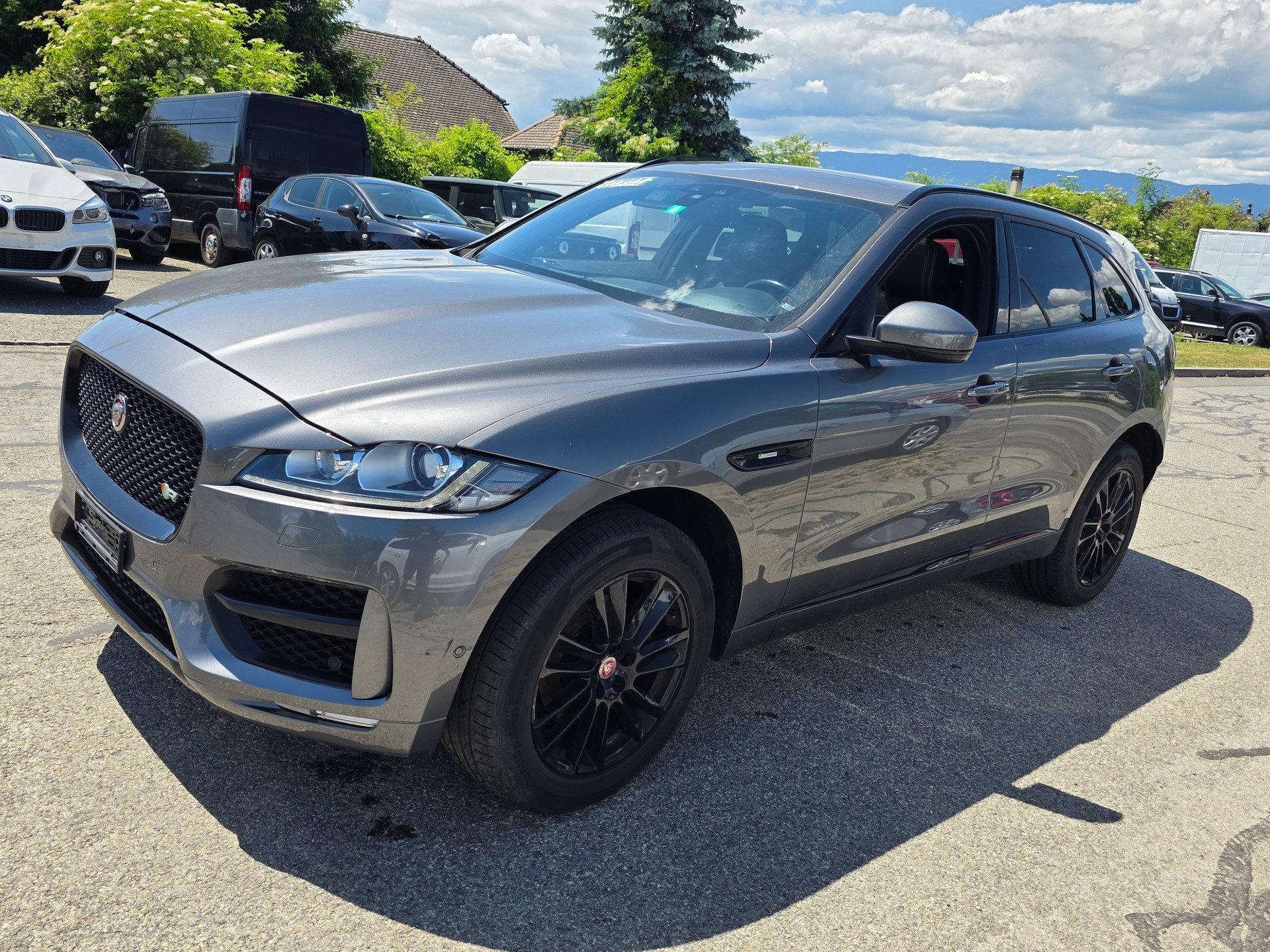 JAGUAR F-Pace 2.0d R-Sport Automatik