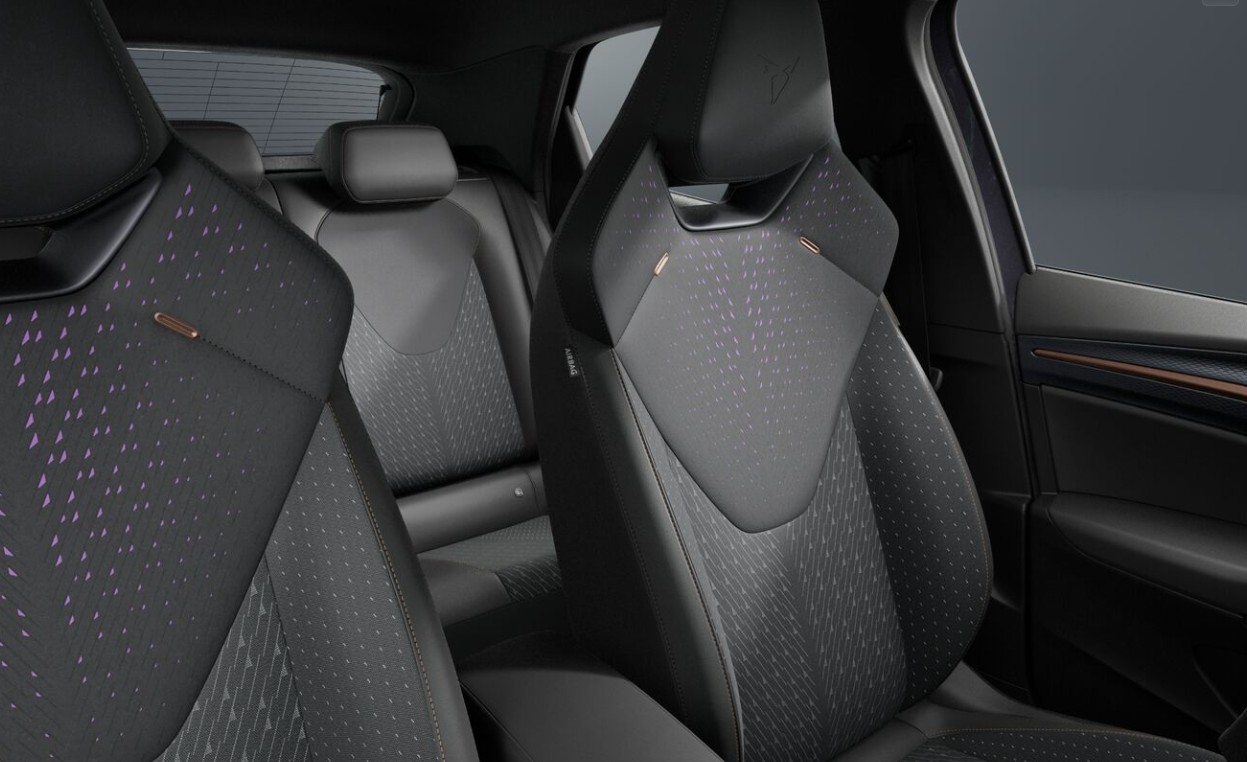 CUPRA Raval 52 kWh Dynamic+ Launch Edition-image-3