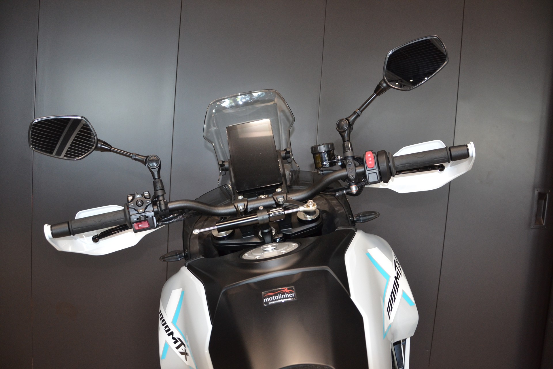 CF MOTO 1000 MT-X-image-4