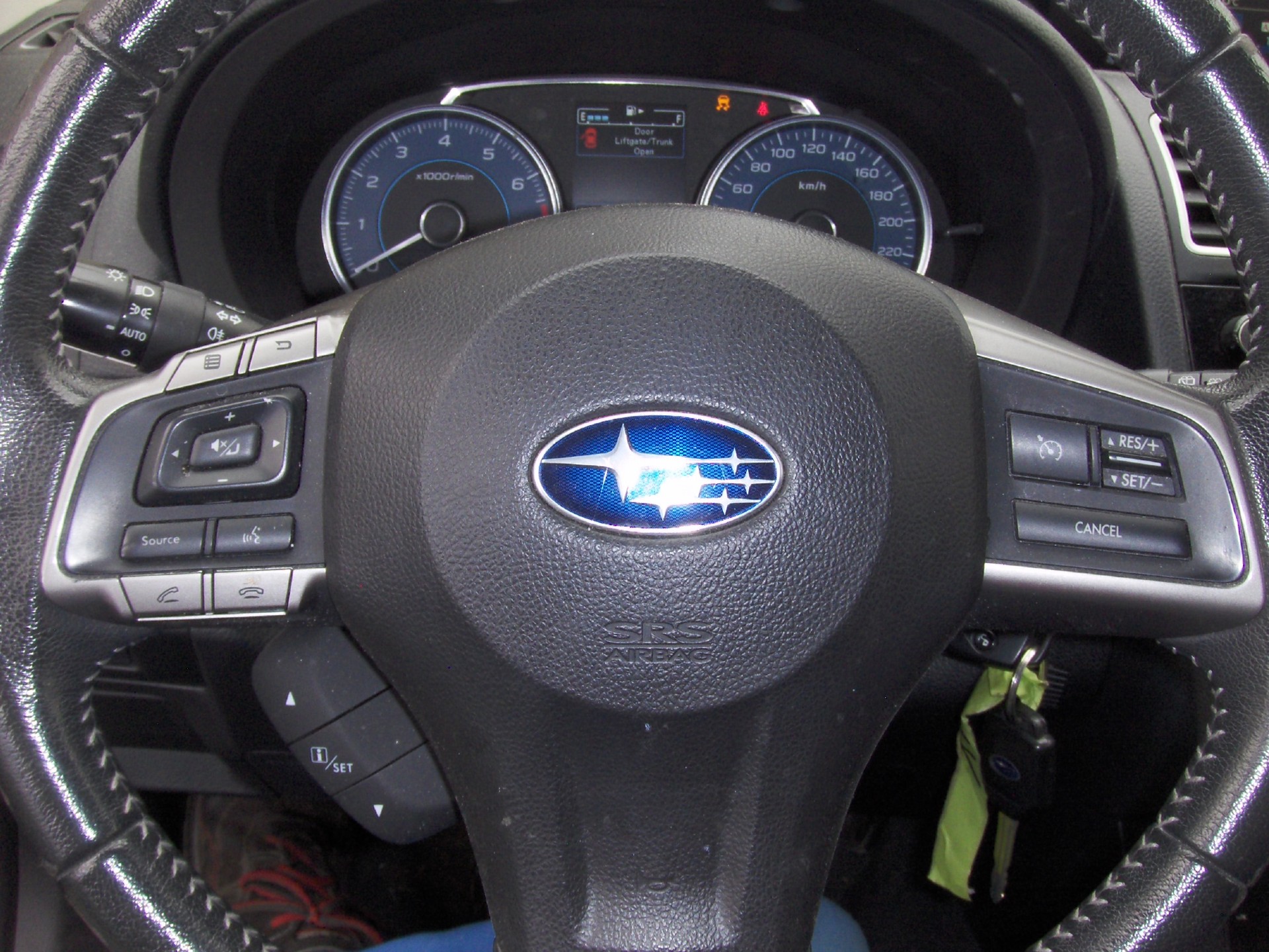 SUBARU XV 2.0 Swiss Two AWD-image-12