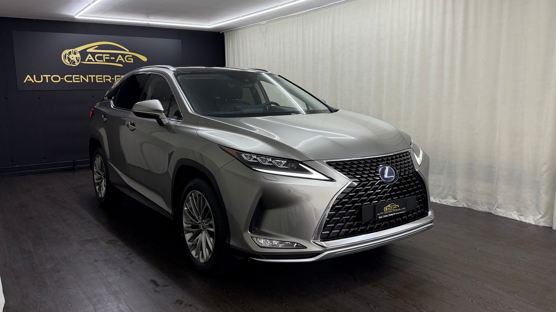 LEXUS RX 450h excellence AWD CVT-showroom-element-2