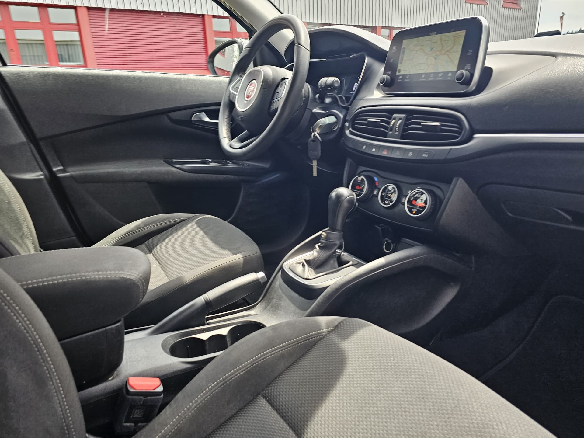FIAT Tipo 1.6MJ Lounge DCT-6-image-8