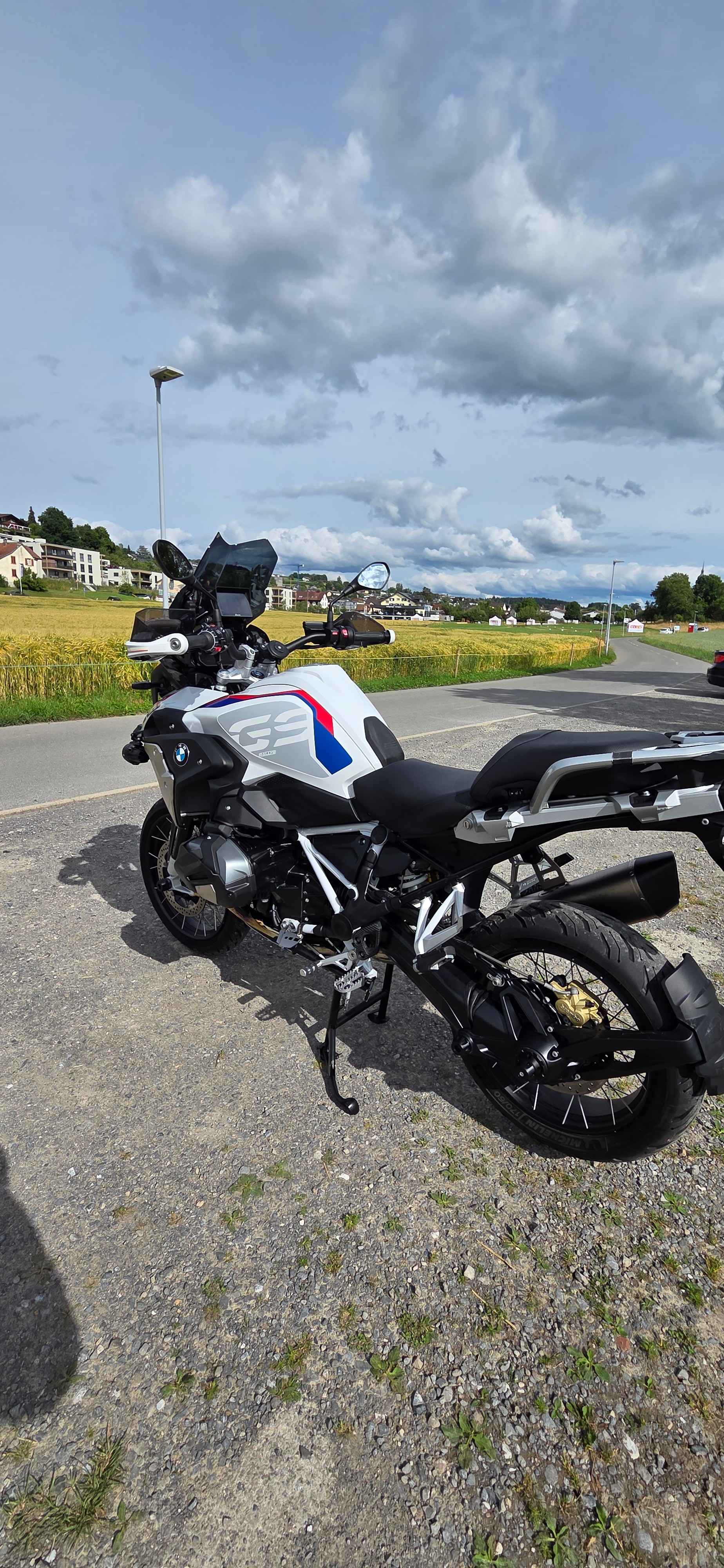BMW R 1250 GS-image-7