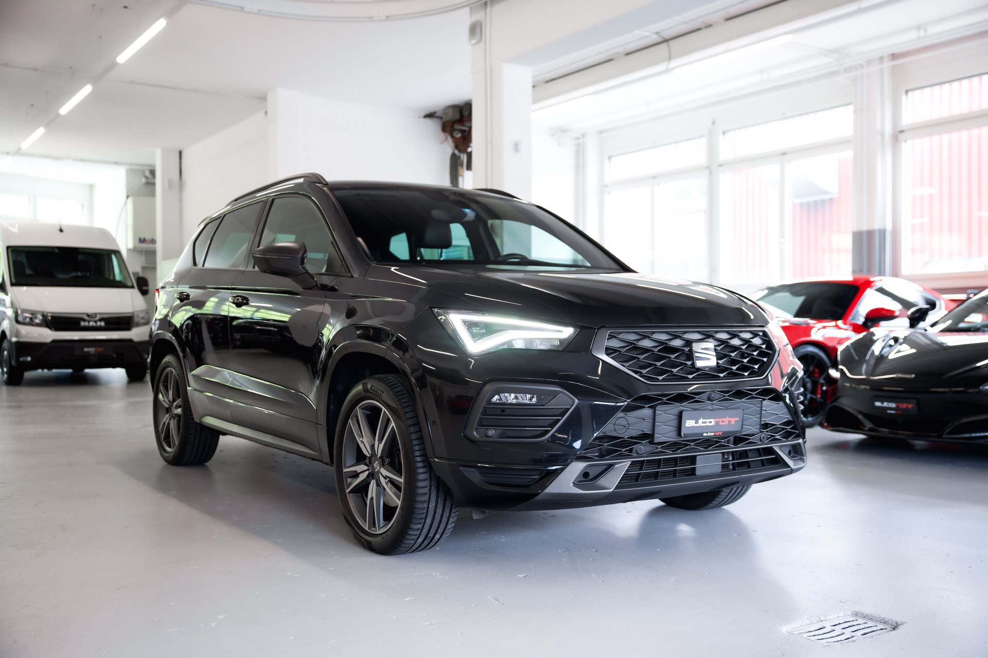 SEAT Ateca 2.0 TSI FR 4Drive DSG-showroom-element-2