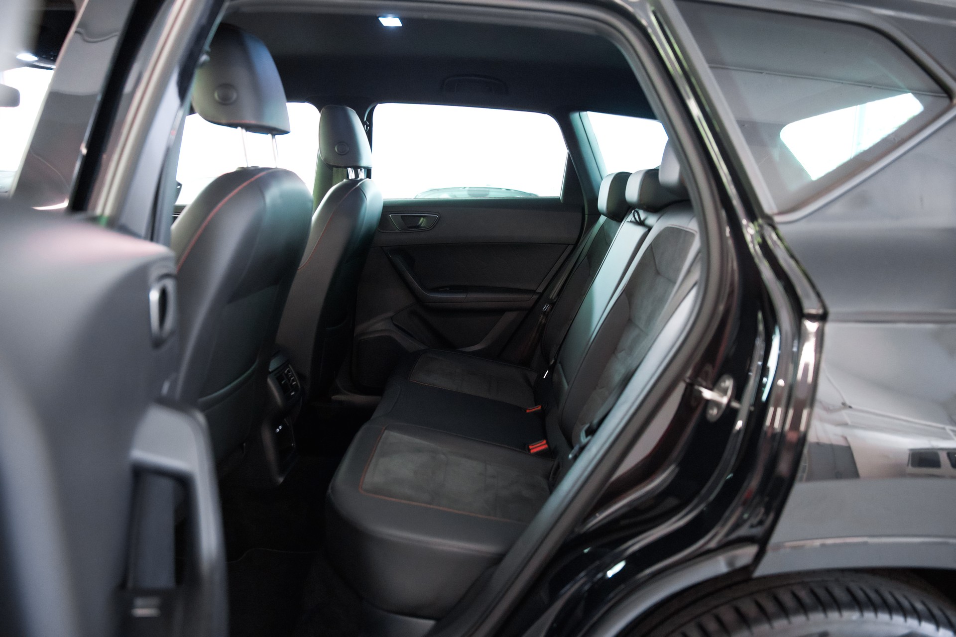 SEAT Ateca 2.0 TSI FR 4Drive DSG-image-21