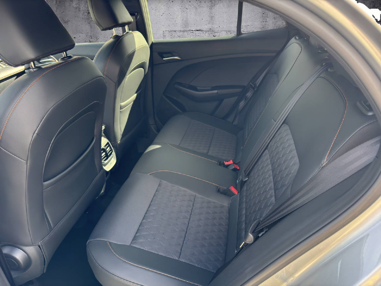 MG 3 1.5 Hybrid Luxury-image-7