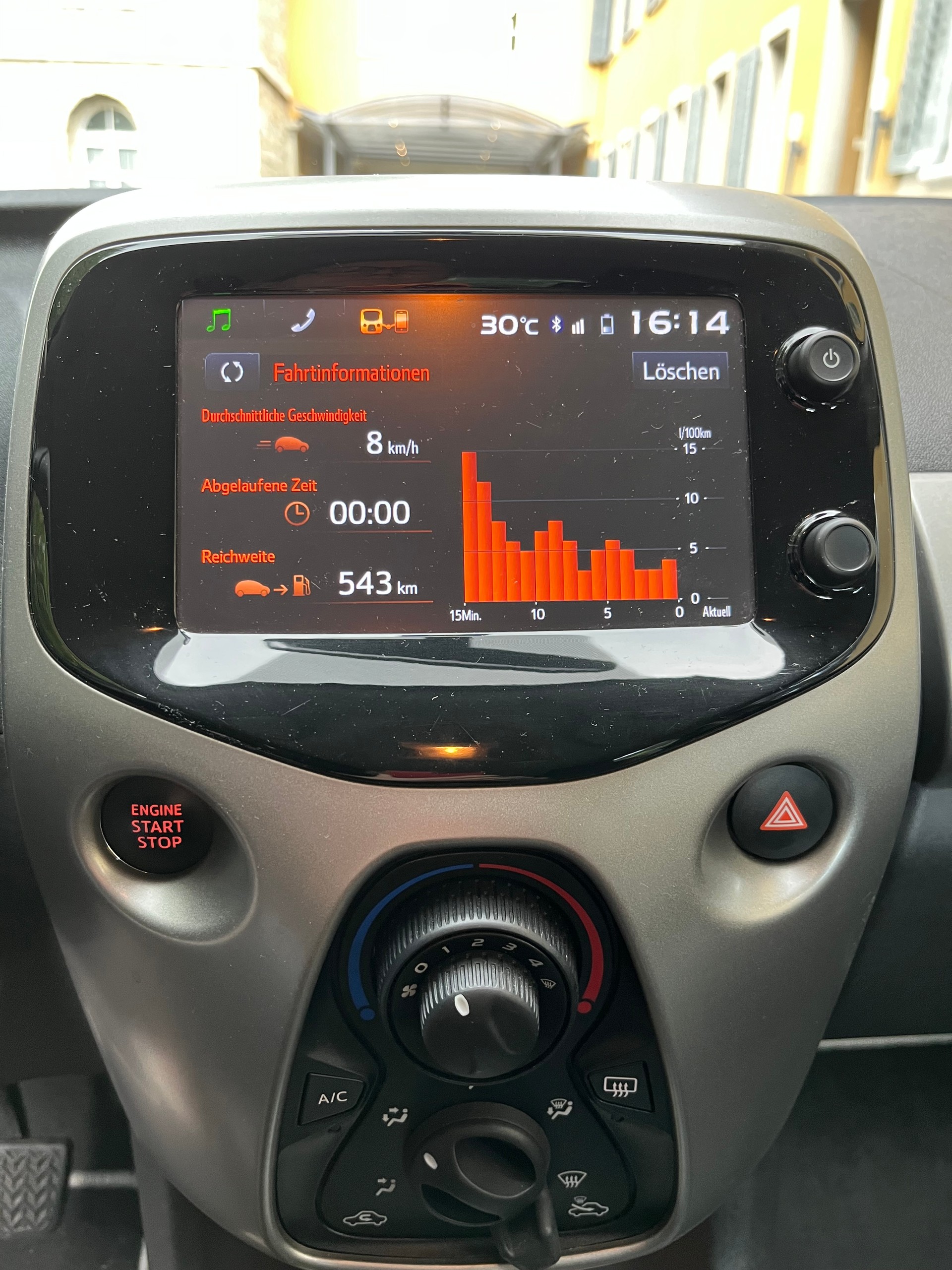 TOYOTA 1.0 VVT-i x-image-8