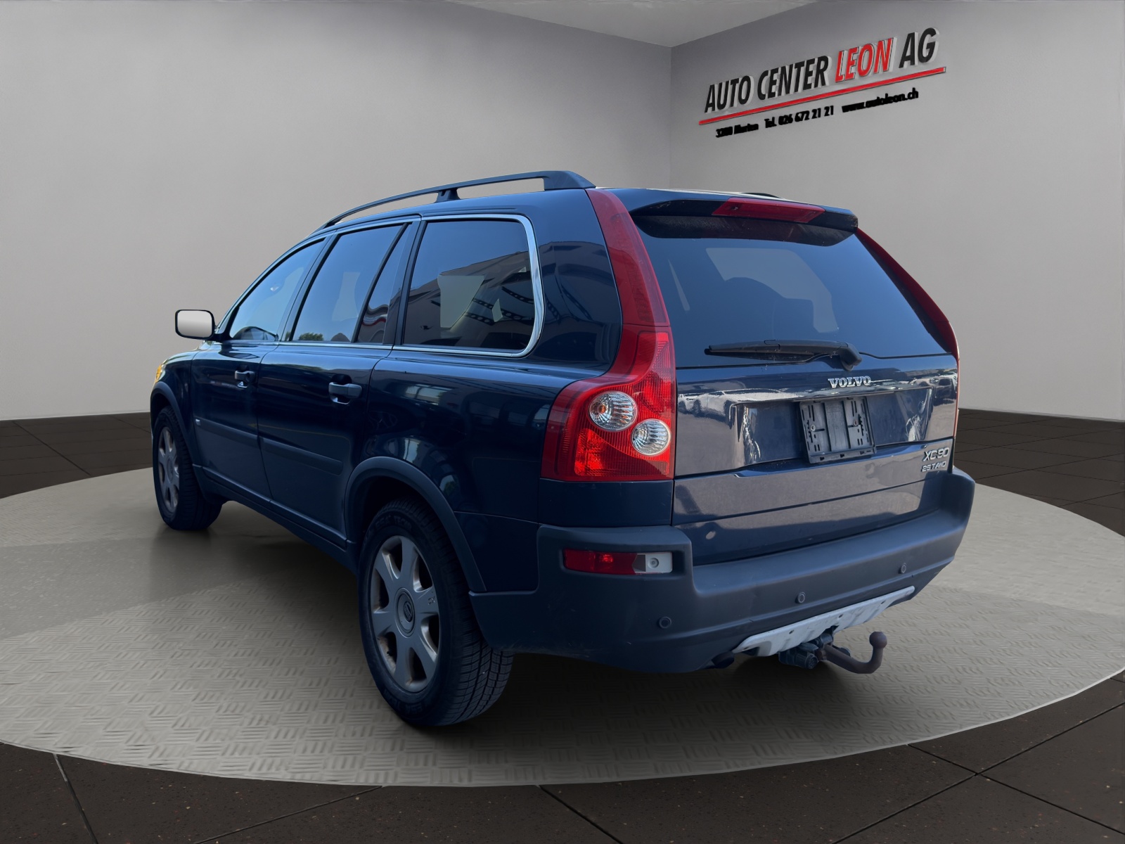 VOLVO XC90 2.5T AWD Geartronic-showroom-element-3