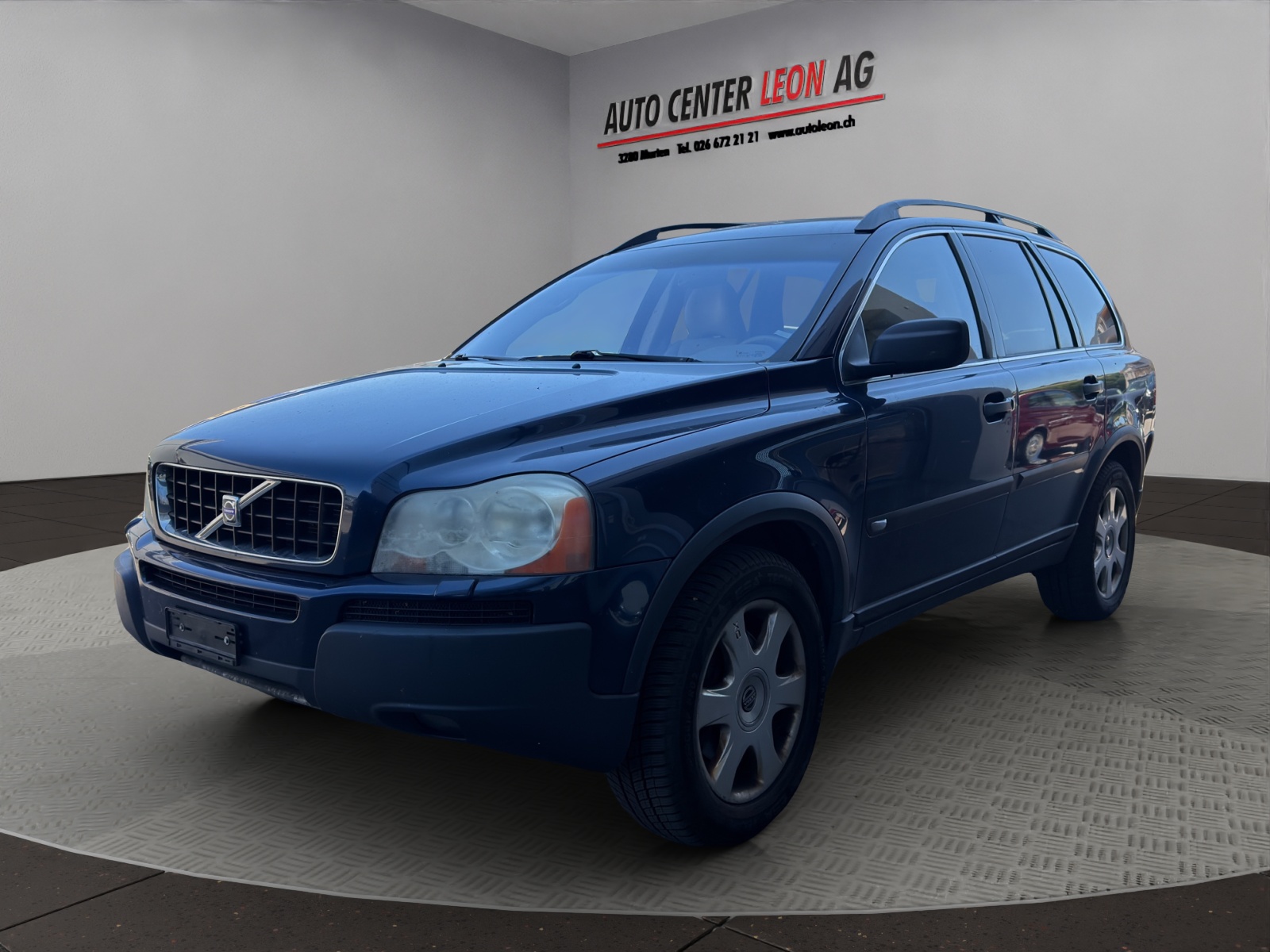 VOLVO XC90 2.5T AWD Geartronic-showroom-element-1