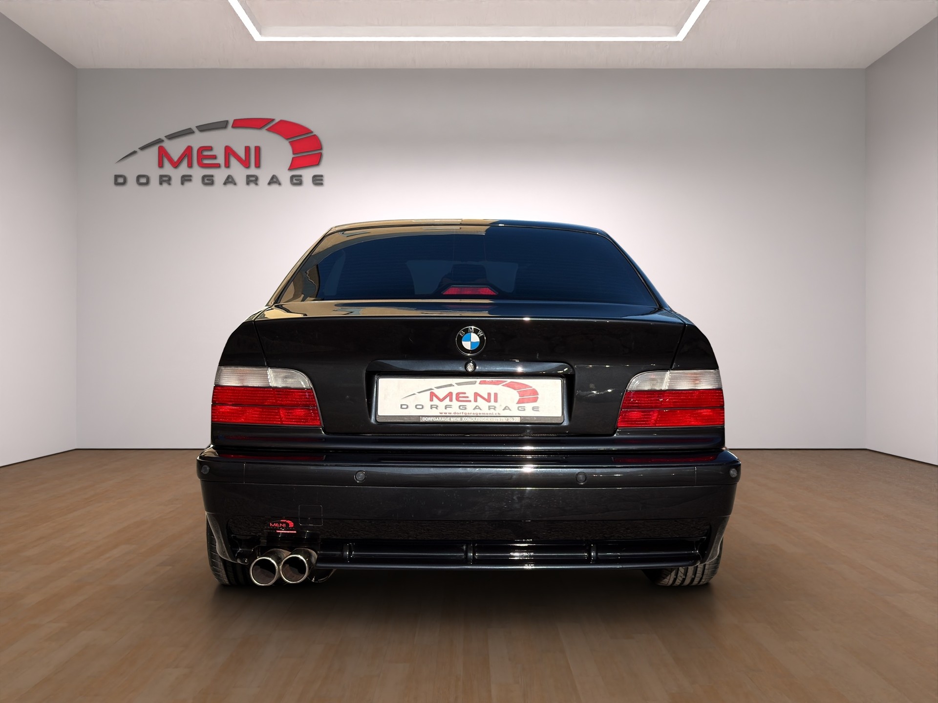 BMW 328i A Coupé-image-5