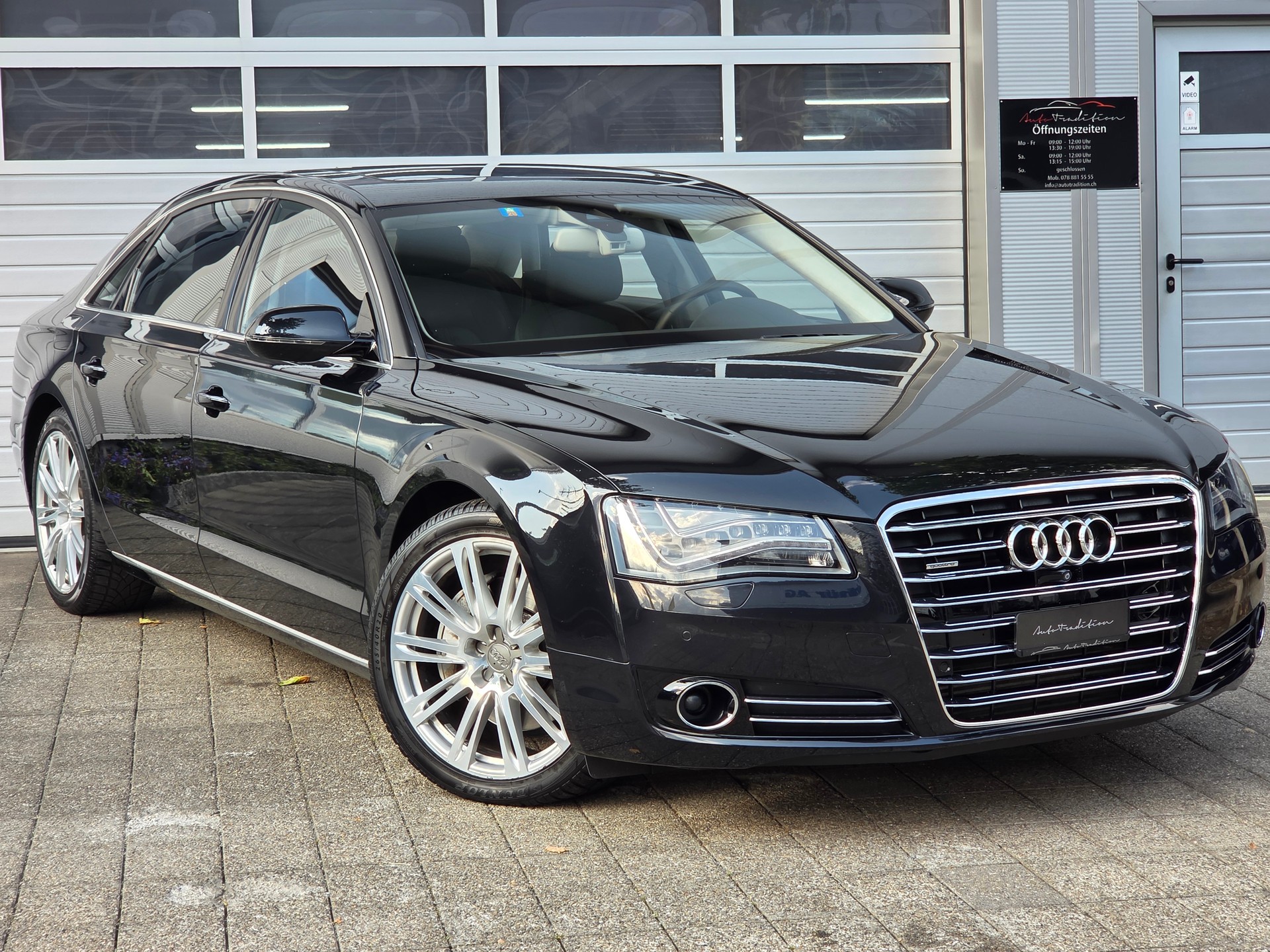 AUDI A8 L 3.0 TDI quattro tiptronic | VOLLAUSSTATTUNG -DVD /TV ENTERTAINMET/ MASSAGE SITZE VO+H/ SITZKÜHLUNG /B&O SOUND/NIGHT-VISION