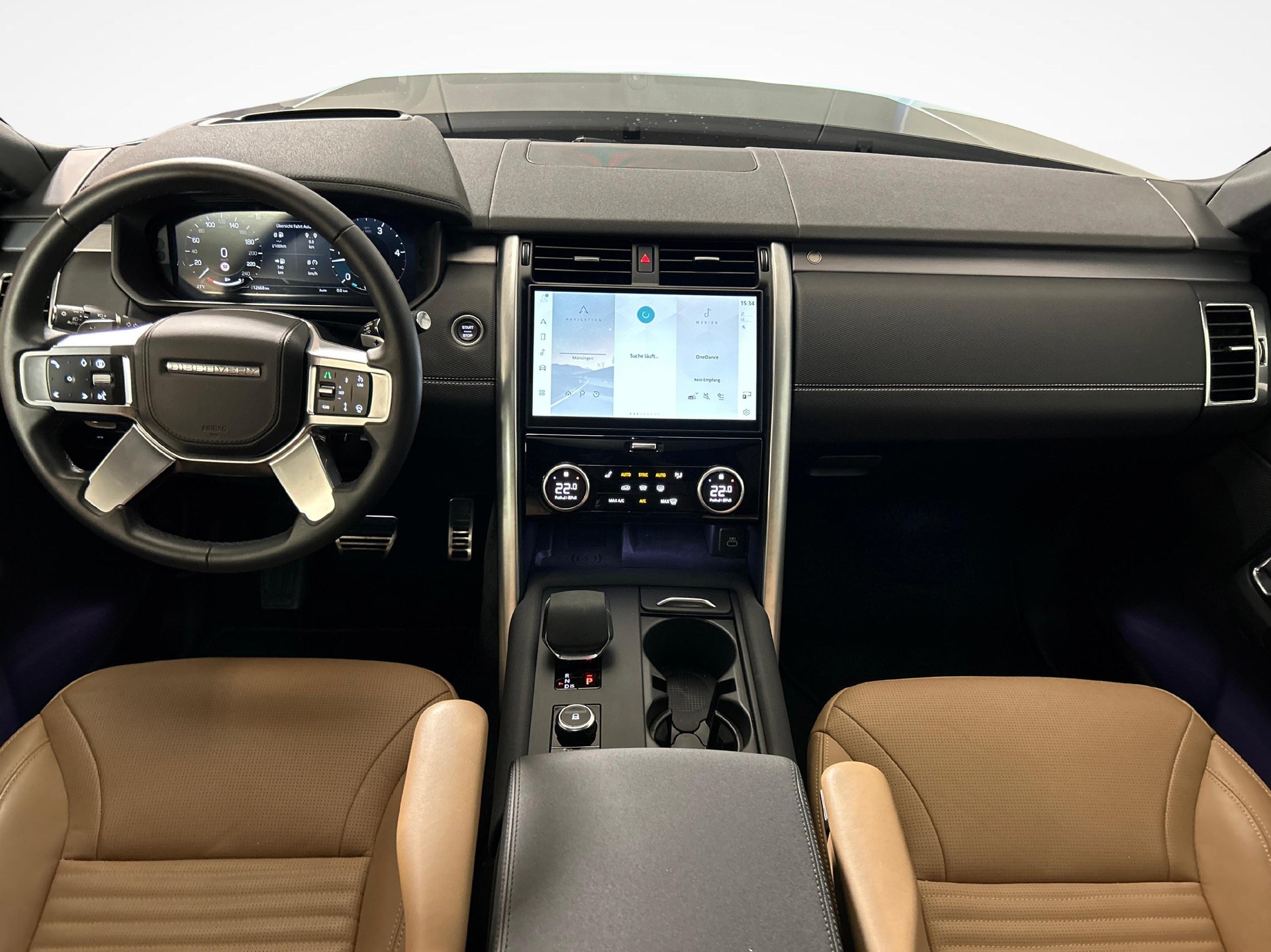 LAND ROVER Discovery 3.0 D I6 350 Dynamic HSE-image-7