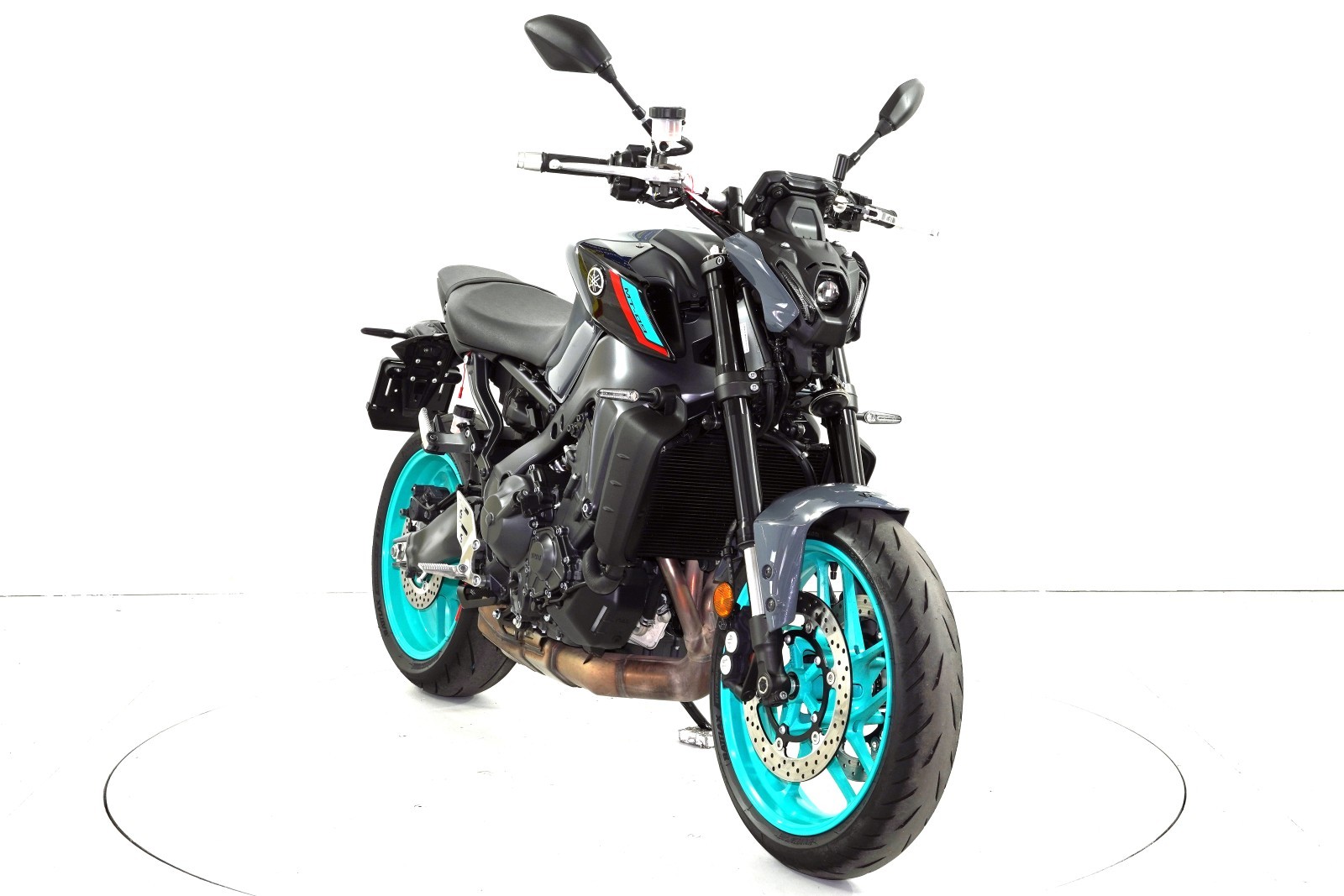 YAMAHA MT-09 ABS-image-1