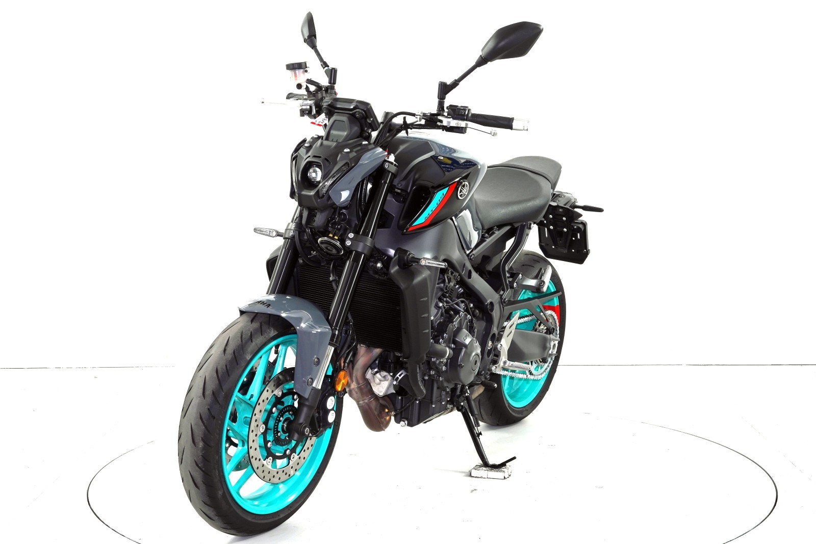 YAMAHA MT-09 ABS-image-2