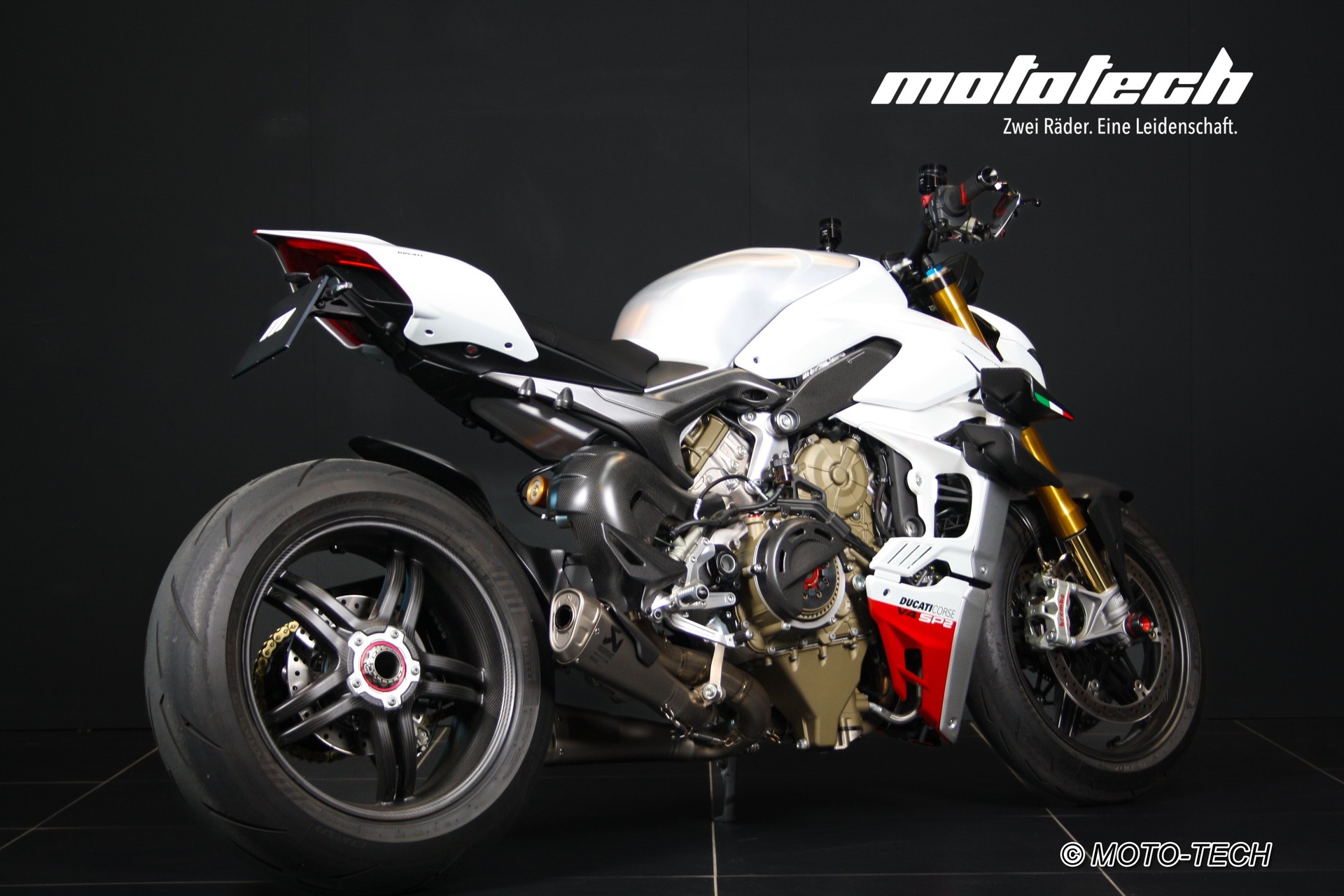 DUCATI Streetfighter V4 SP2 Speciale-image-2