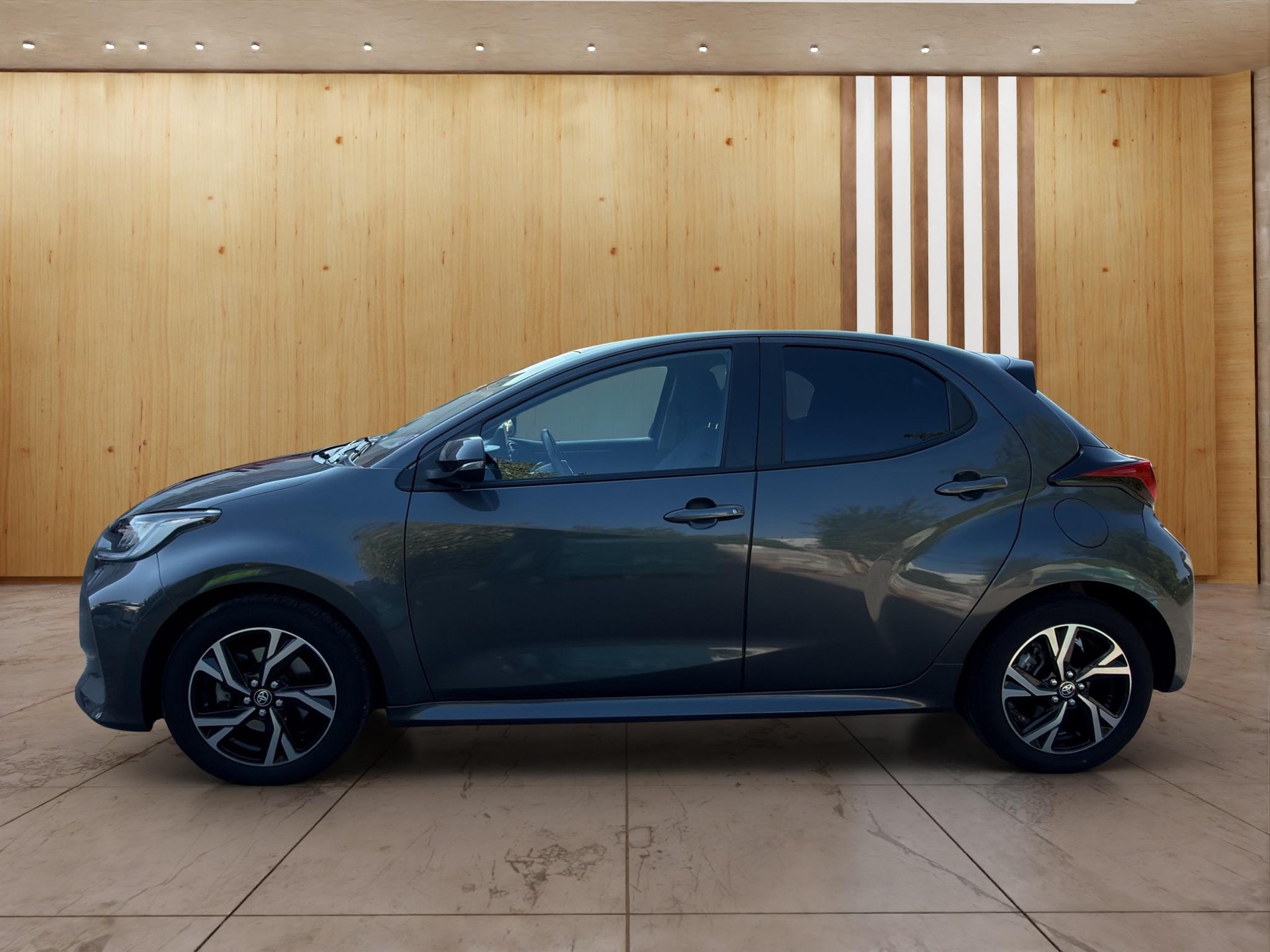 TOYOTA Yaris 1.5 VVT-i HSD Trend-showroom-element-2