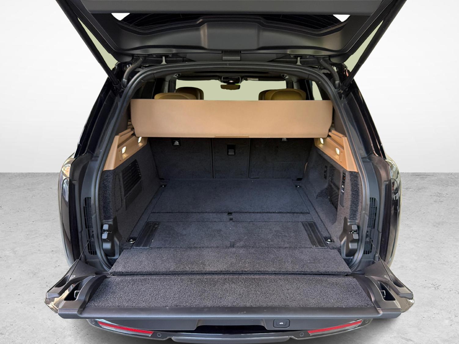 LAND ROVER Range Rover 4.4 V8 Autobiography-image-12
