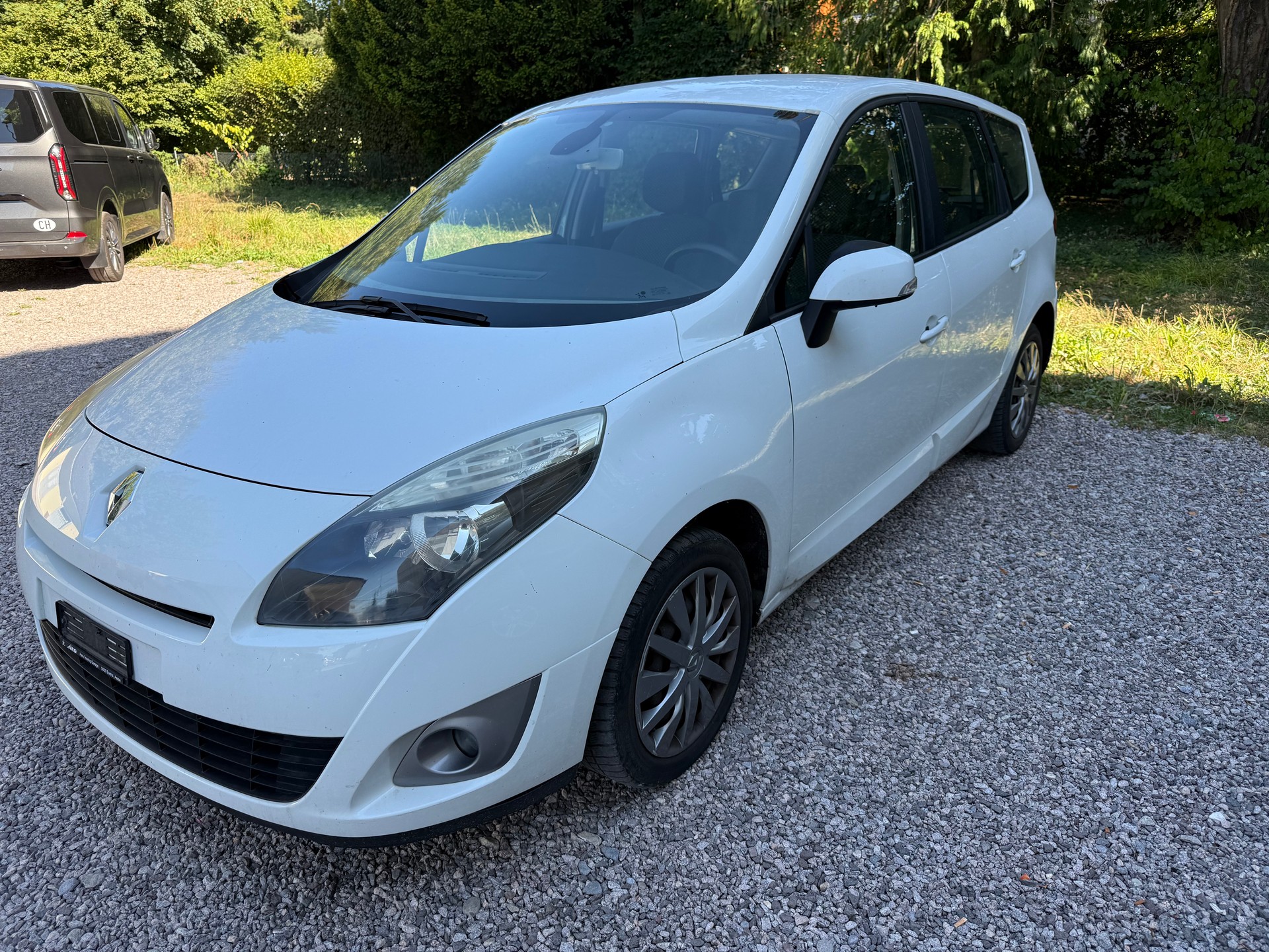 RENAULT Grand Scénic 1.5 dCi Dynamique EDC-image-2