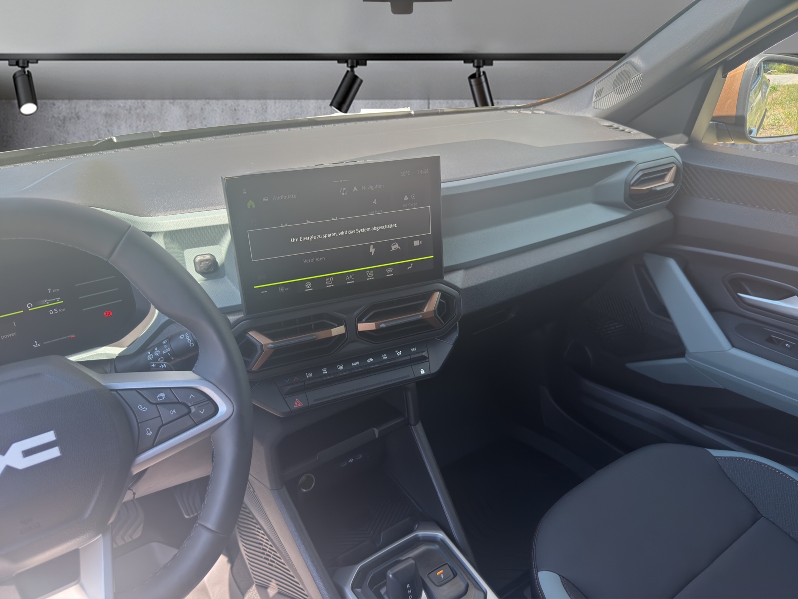 DACIA Duster TCe Hybrid 150 48V Extreme 4x4-image-9