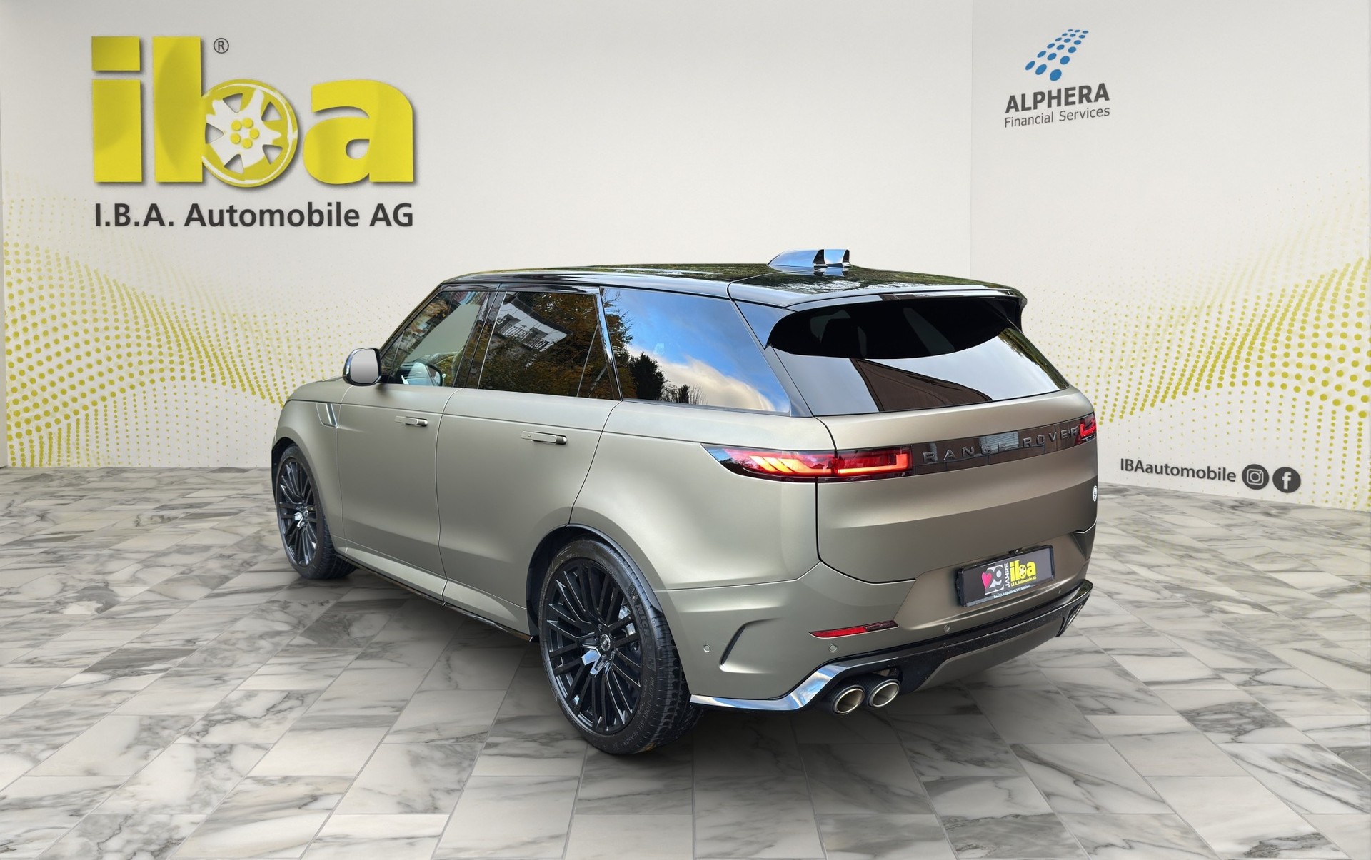 LAND ROVER RR Sport P635 4.4 V8 SV Edition One Bronze-showroom-element-2