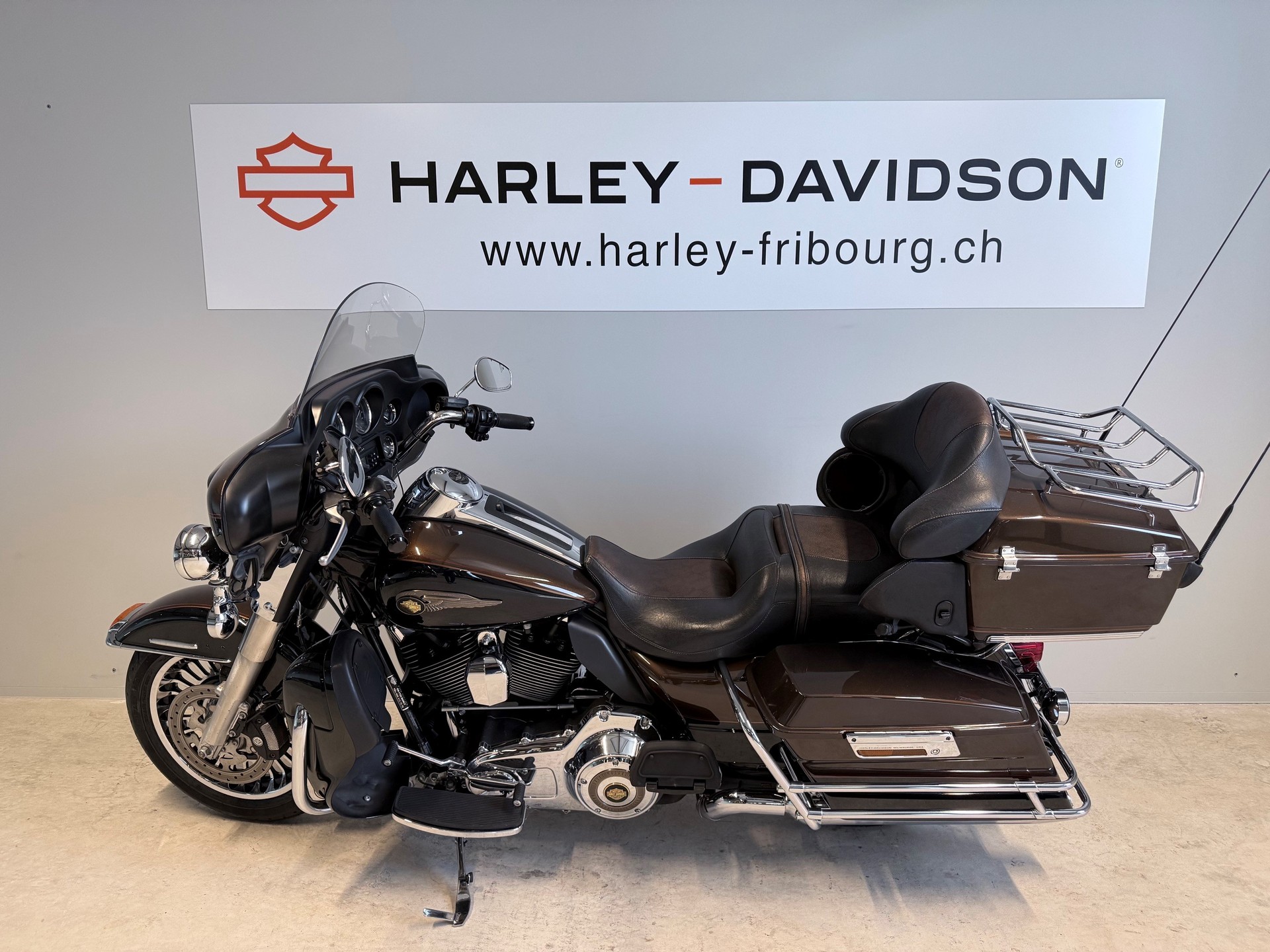 HARLEY-DAVIDSON FLHTK Electra Glide Ultra Limited Anniversary-image-3