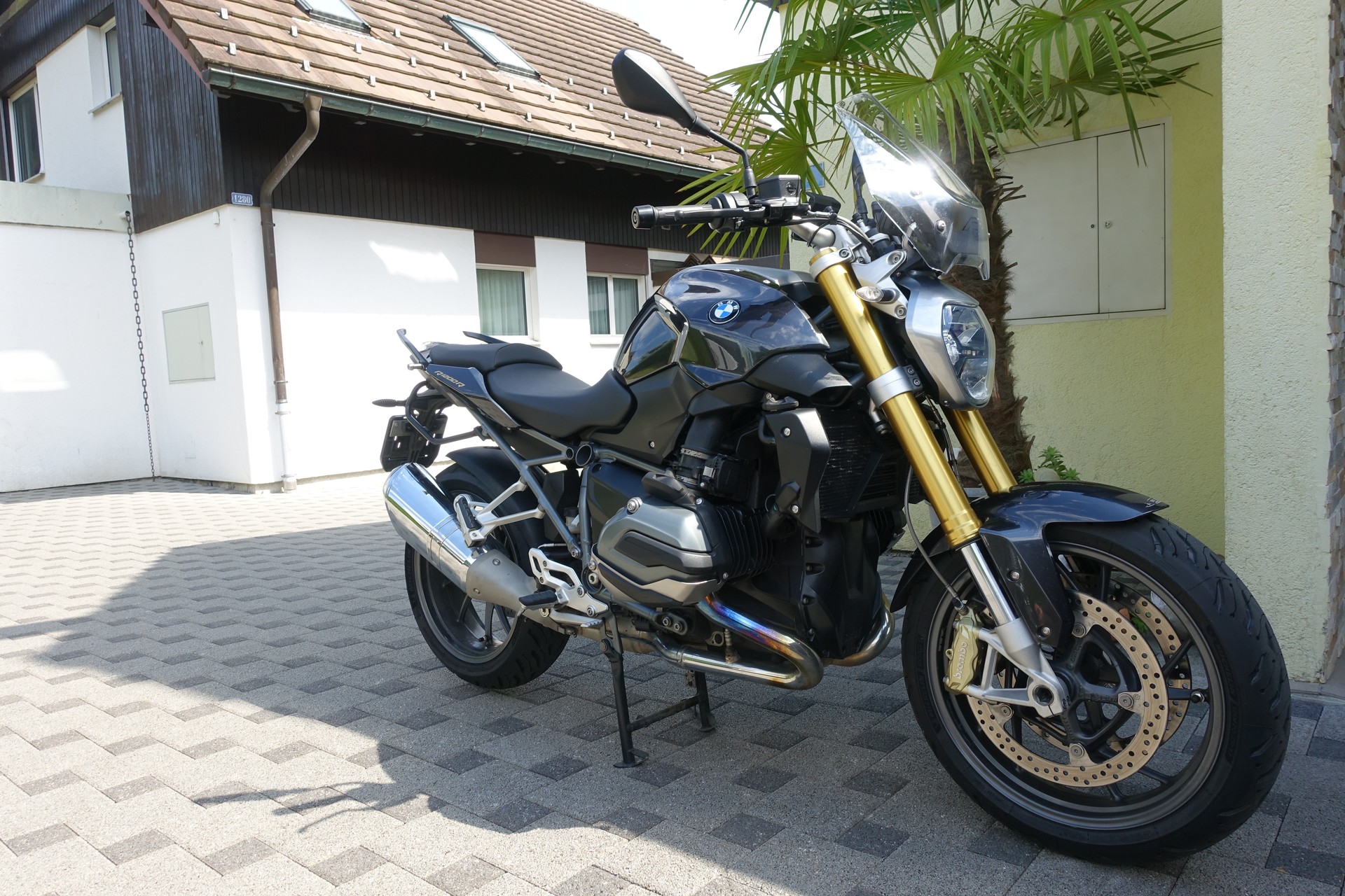 BMW R 1200 R ABS-image-6