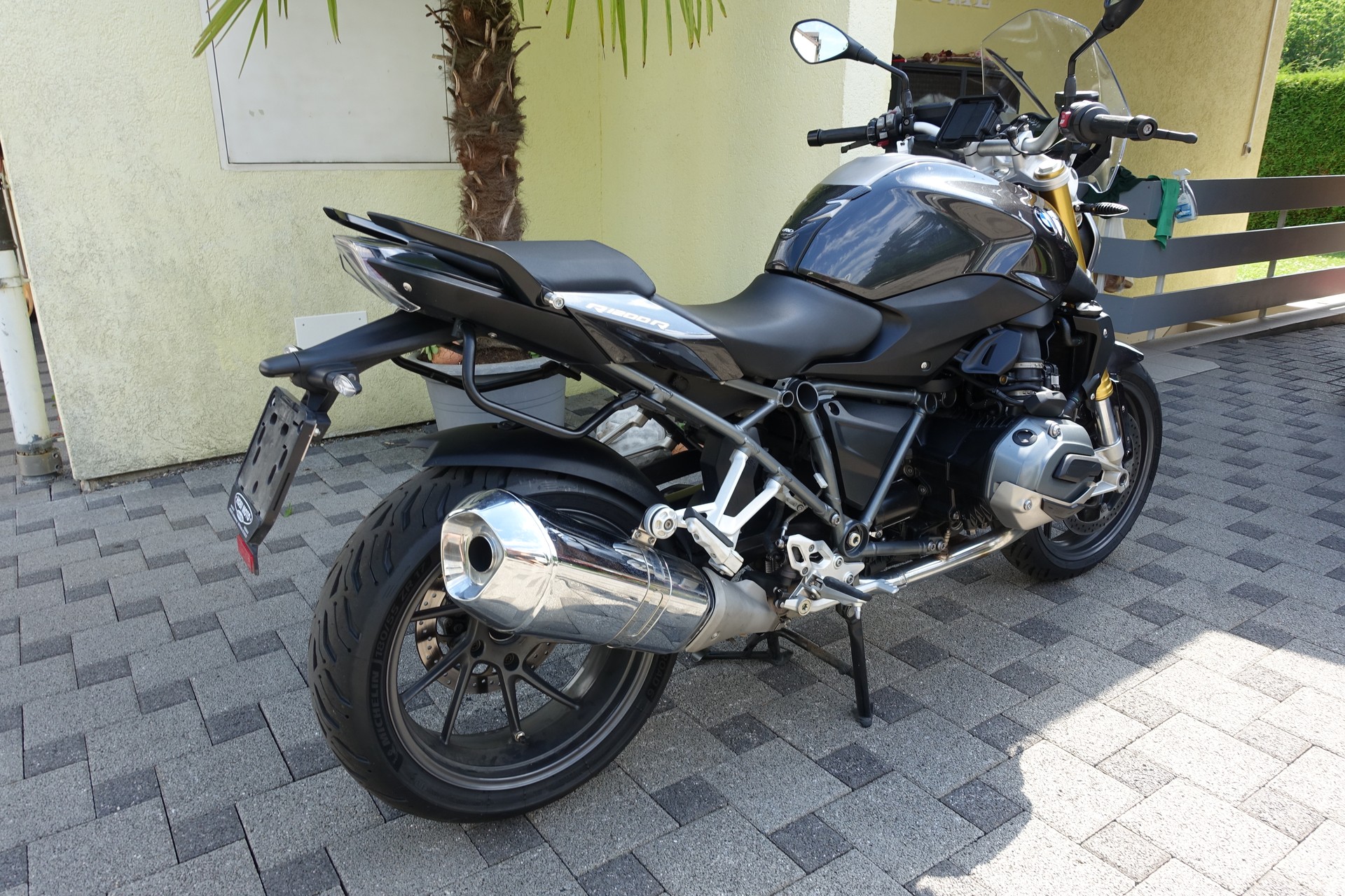 BMW R 1200 R ABS-image-5
