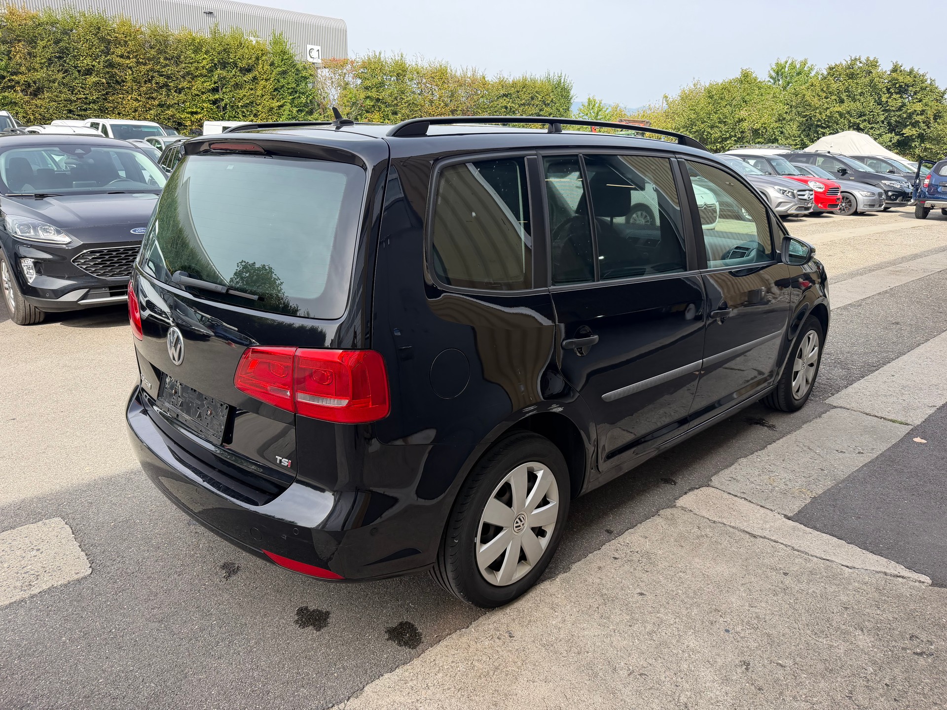 VW Touran 1.4 TSI Trendline-image-4