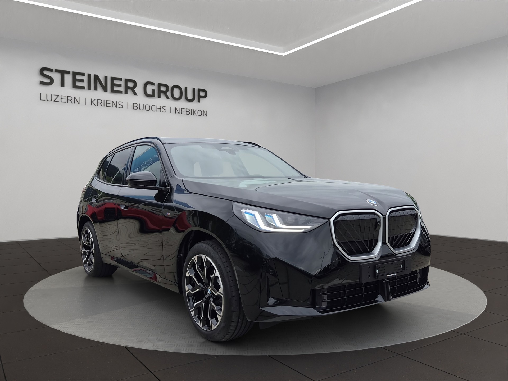 BMW X3 xDrive 30e M Sport-showroom-element-2