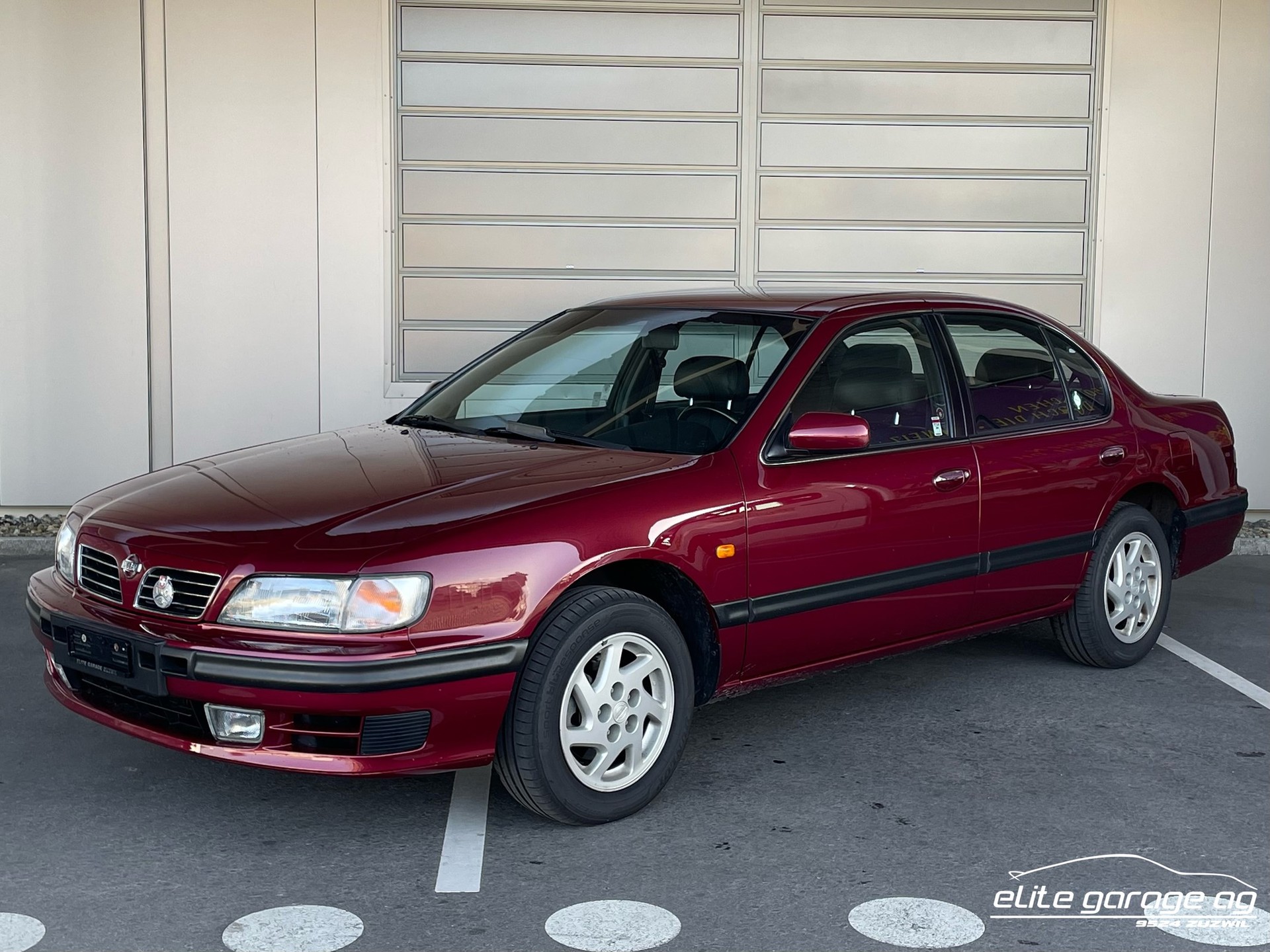 NISSAN Maxima 3.0 V6 SE A