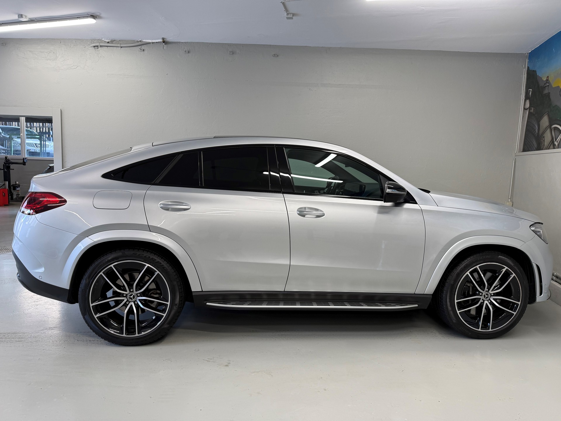 MERCEDES-BENZ GLE Coupé 350 d 4Matic+ 9G-Tronic-image-3