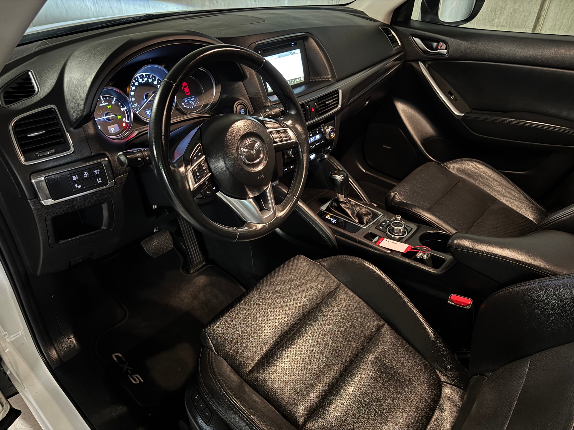 MAZDA CX-5 2.2 D HP Revolution AWD Automatic-image-19