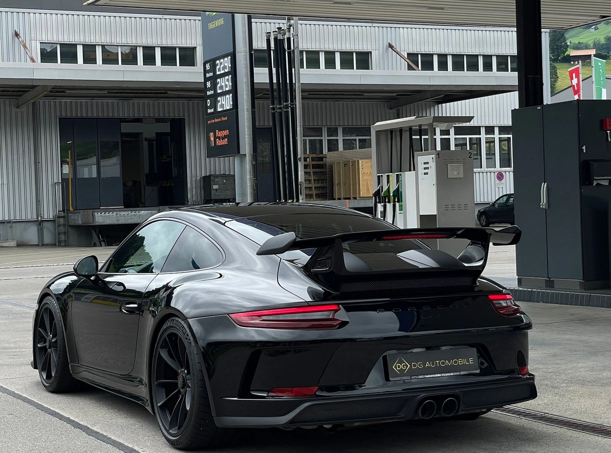 PORSCHE 911 GT3 PDK *CH-Fahrzeug**Black-Edition**Lift System**Schalensitze**Top Zustand**Top Ausstattung*-image-4