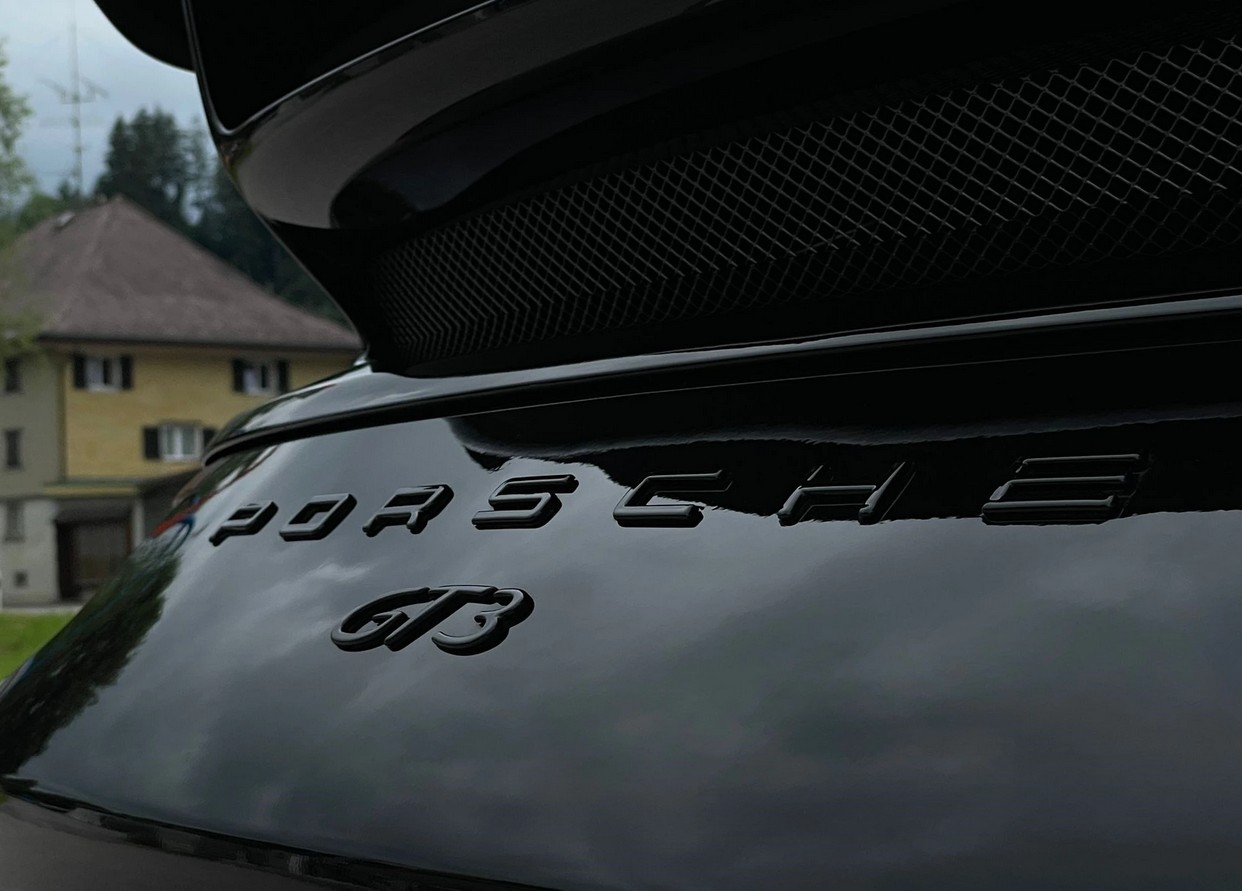 PORSCHE 911 GT3 PDK *CH-Fahrzeug**Black-Edition**Lift System**Schalensitze**Top Zustand**Top Ausstattung*-image-12
