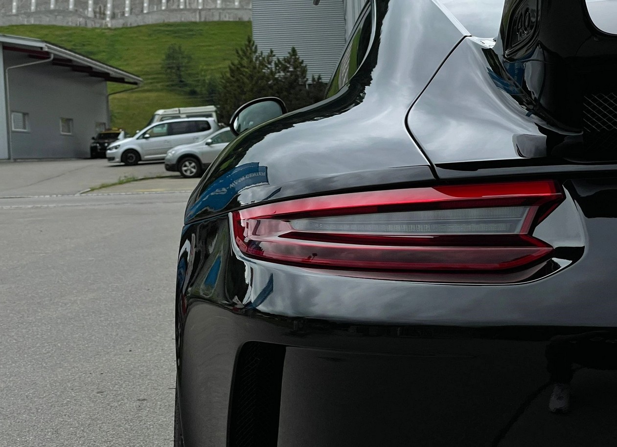 PORSCHE 911 GT3 PDK *CH-Fahrzeug**Black-Edition**Lift System**Schalensitze**Top Zustand**Top Ausstattung*-image-6