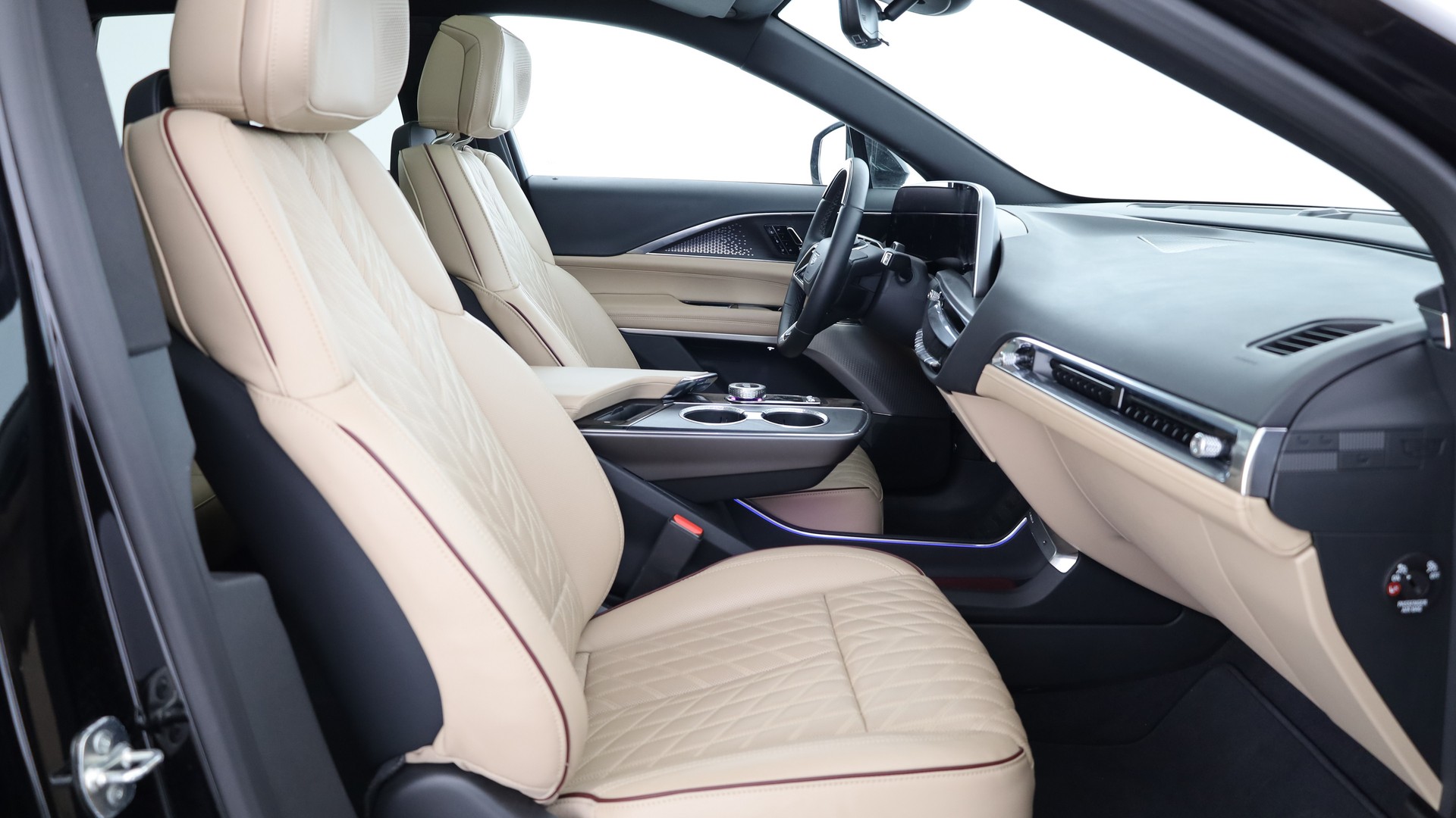 CADILLAC LYRIQ Sport 102 kWh AWD-image-5