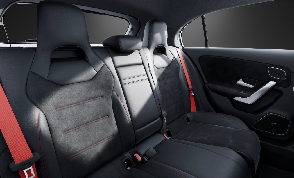 MERCEDES-BENZ A AMG 35 4Matic 8G-DCT-image-7