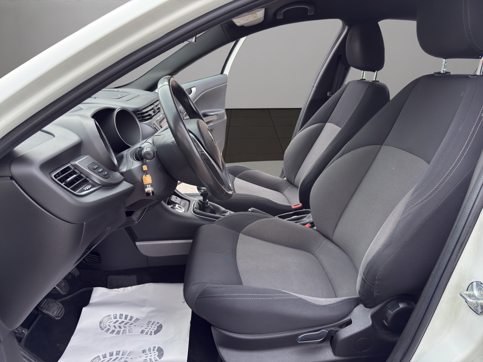 ALFA ROMEO Giulietta 1.4 T-image-8