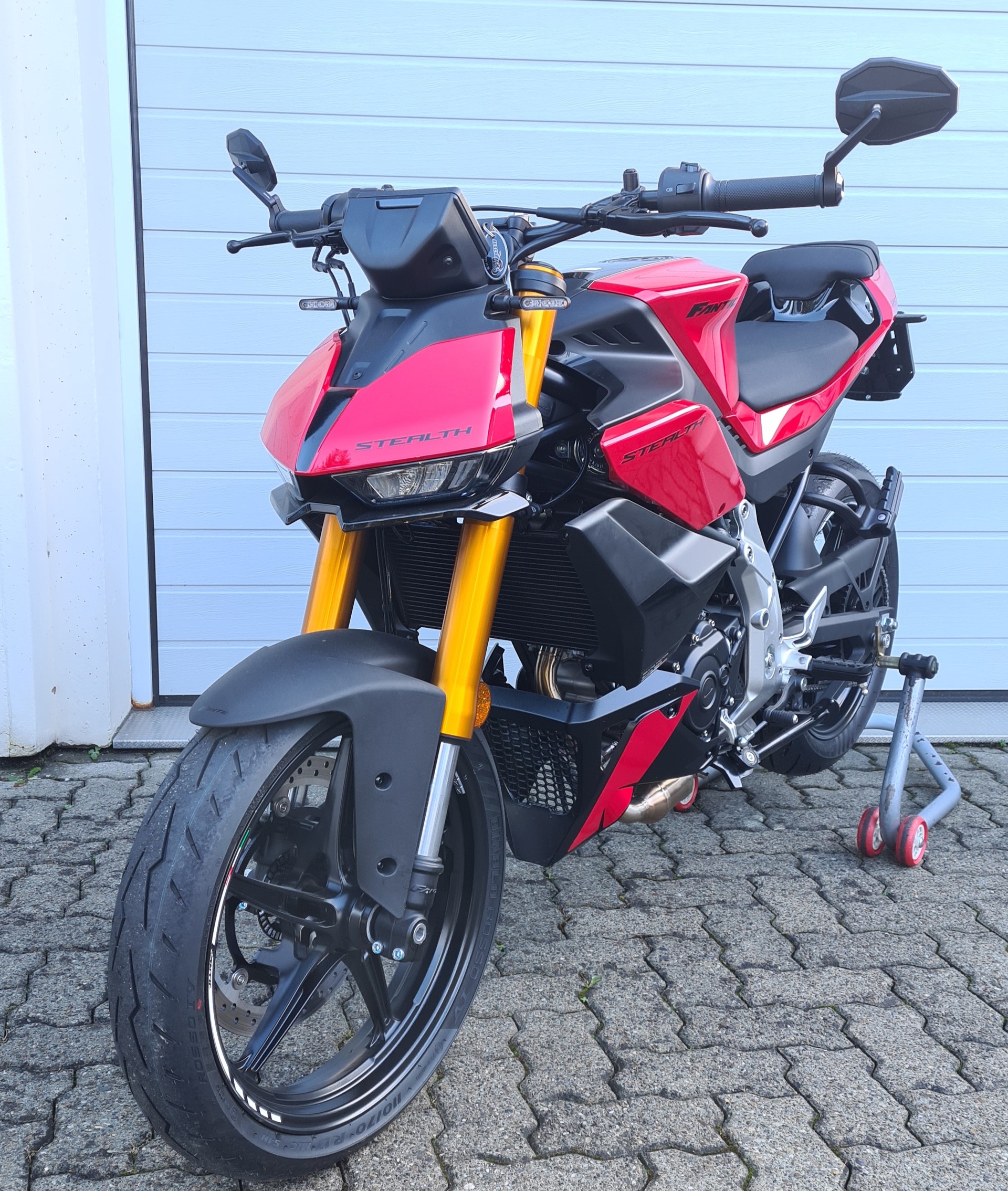 FANTIC STEALTH 125-image-6